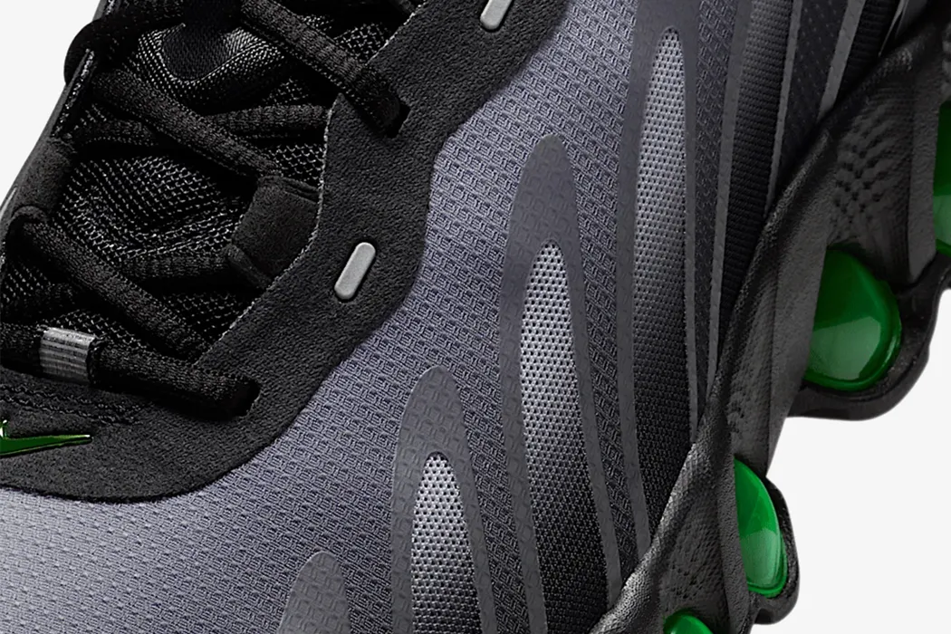 running on treadmills lugged outsole shoes Nike Air Max Dn8 'Black Volt'