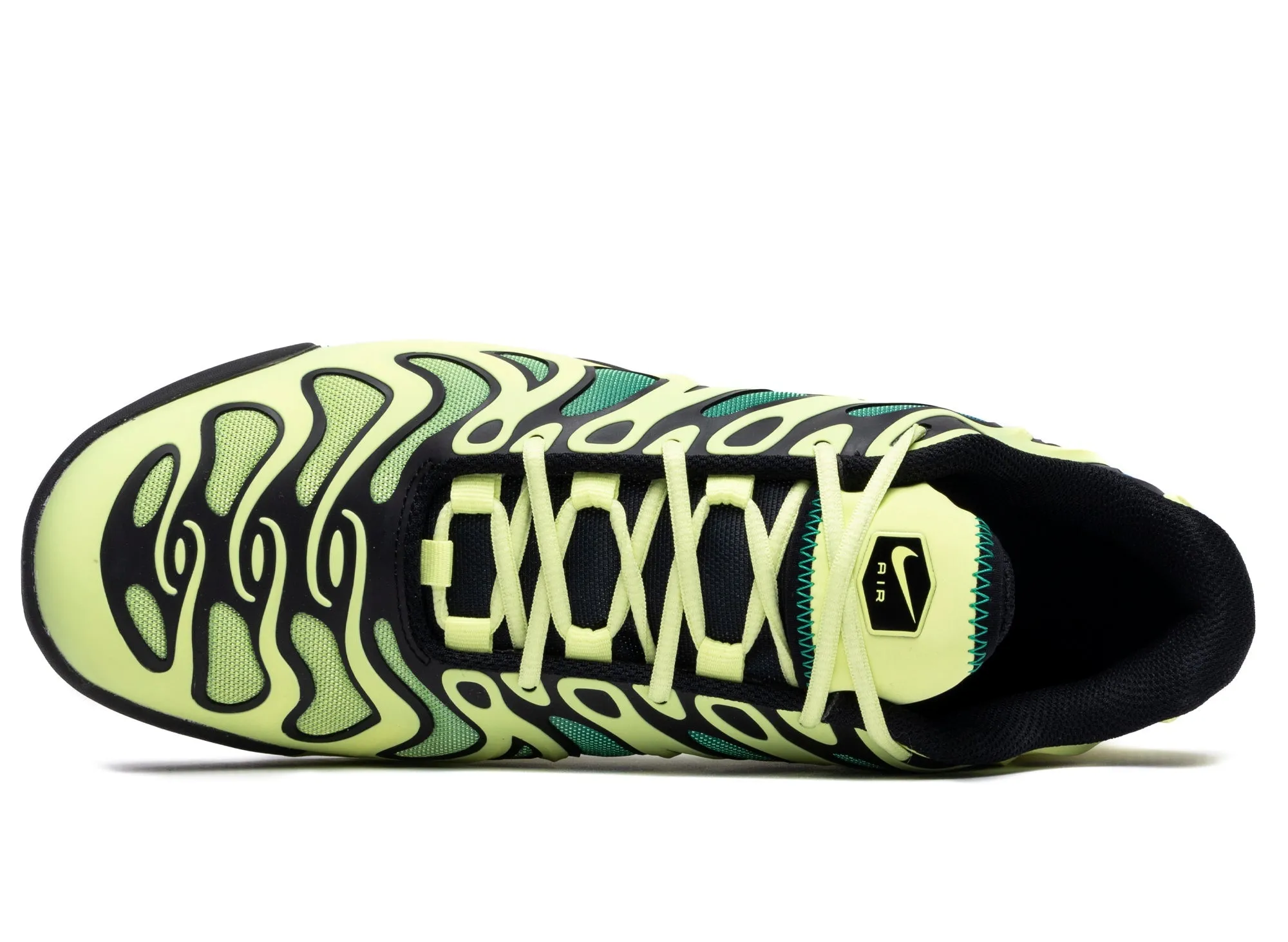 Nike Air Max Plus Drift World Walk