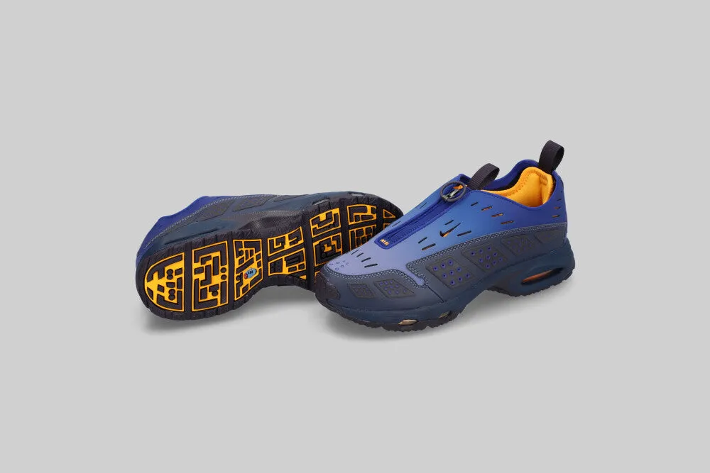 running in a crater area shoes running for endurance Nike Air Max Sunder SE 'Obsidian'