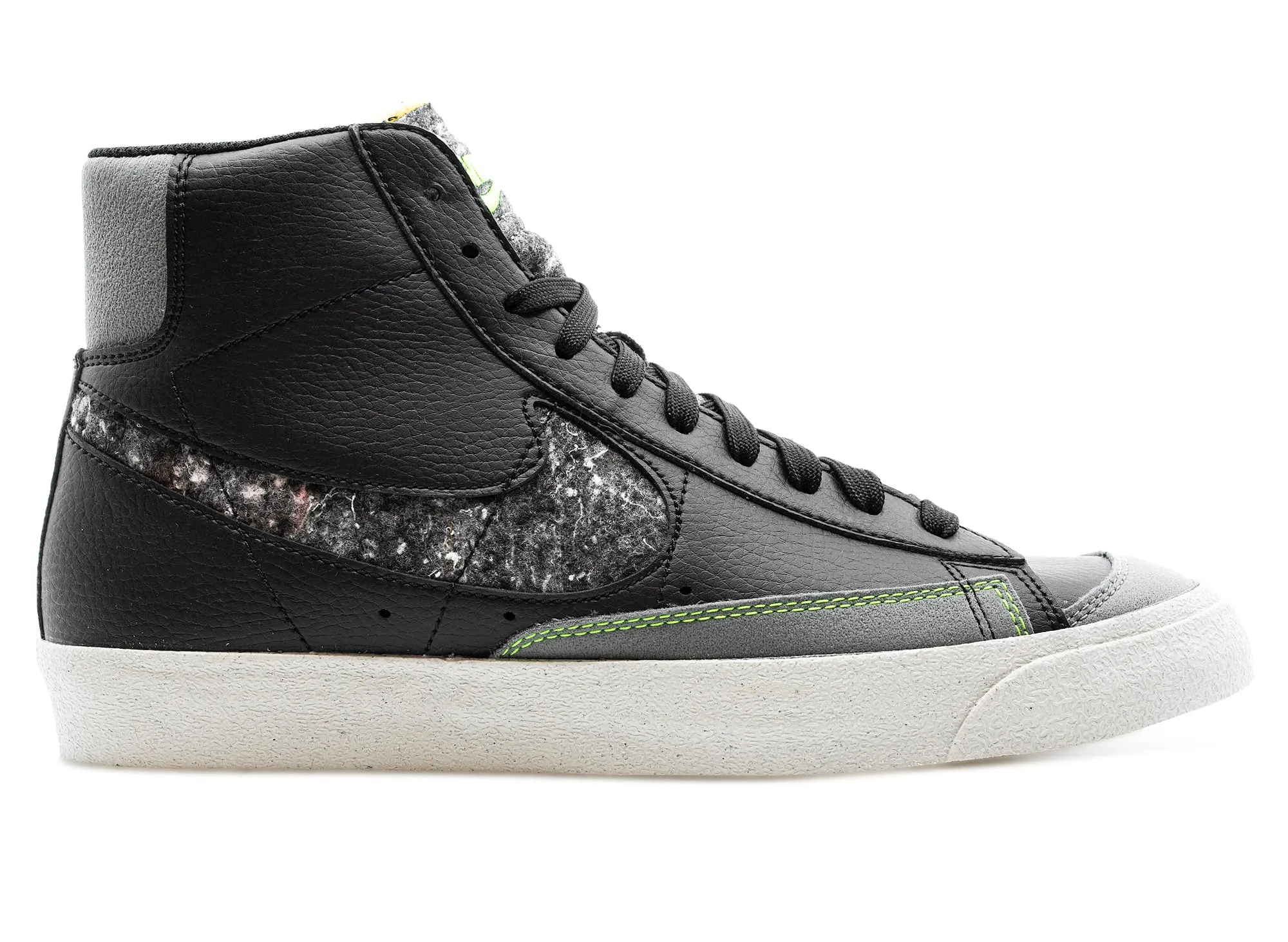 World Walk Nike Blazer Mid '77 Vintage