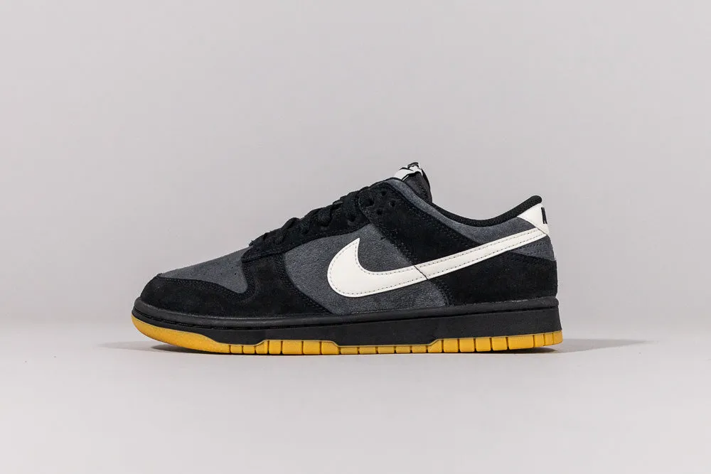 Nike Dunk Low SE 'Black and Anthracite Gum' Fresh Design All Day Long