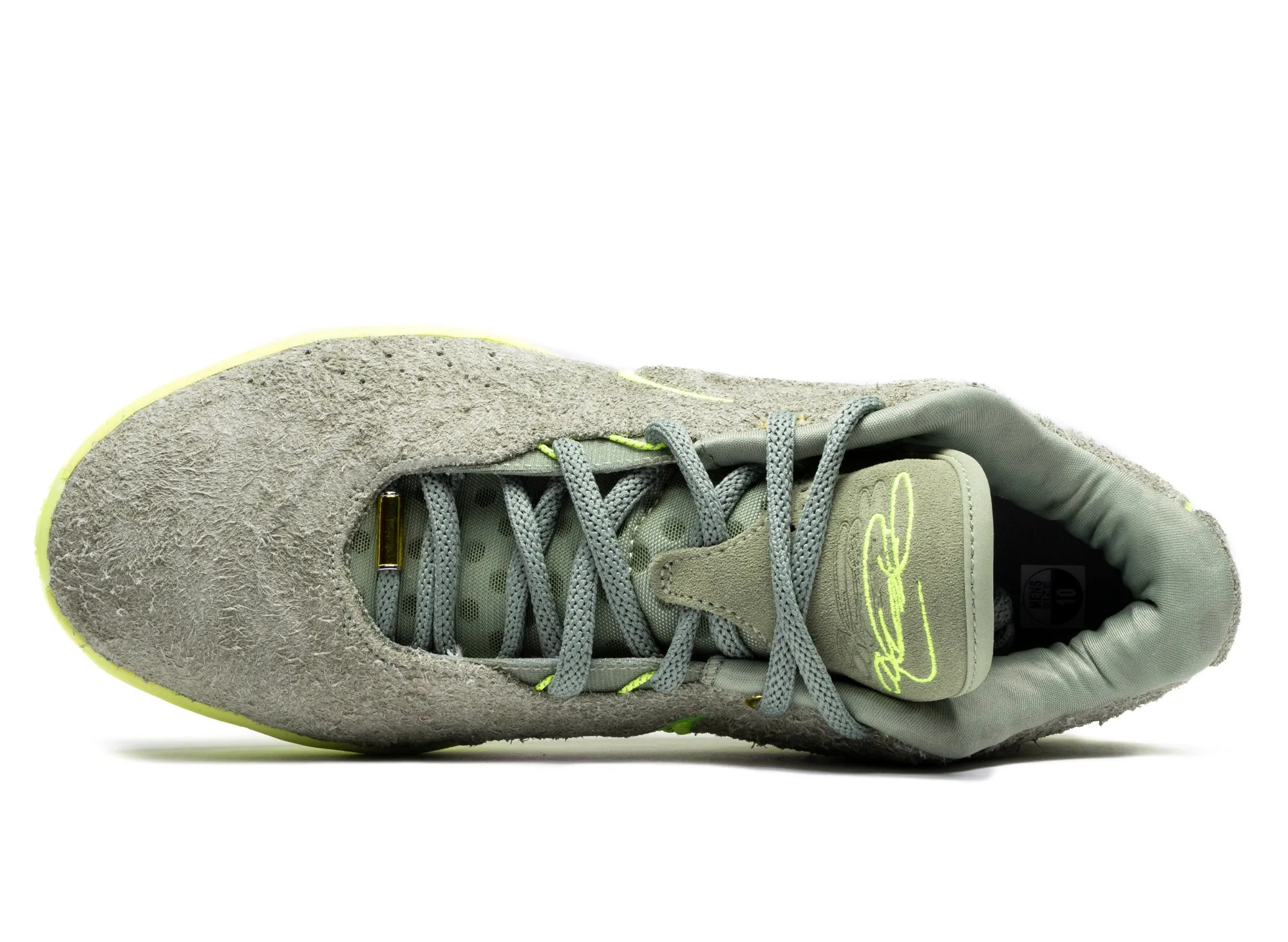 Breathable mesh Nike LeBron XXI
