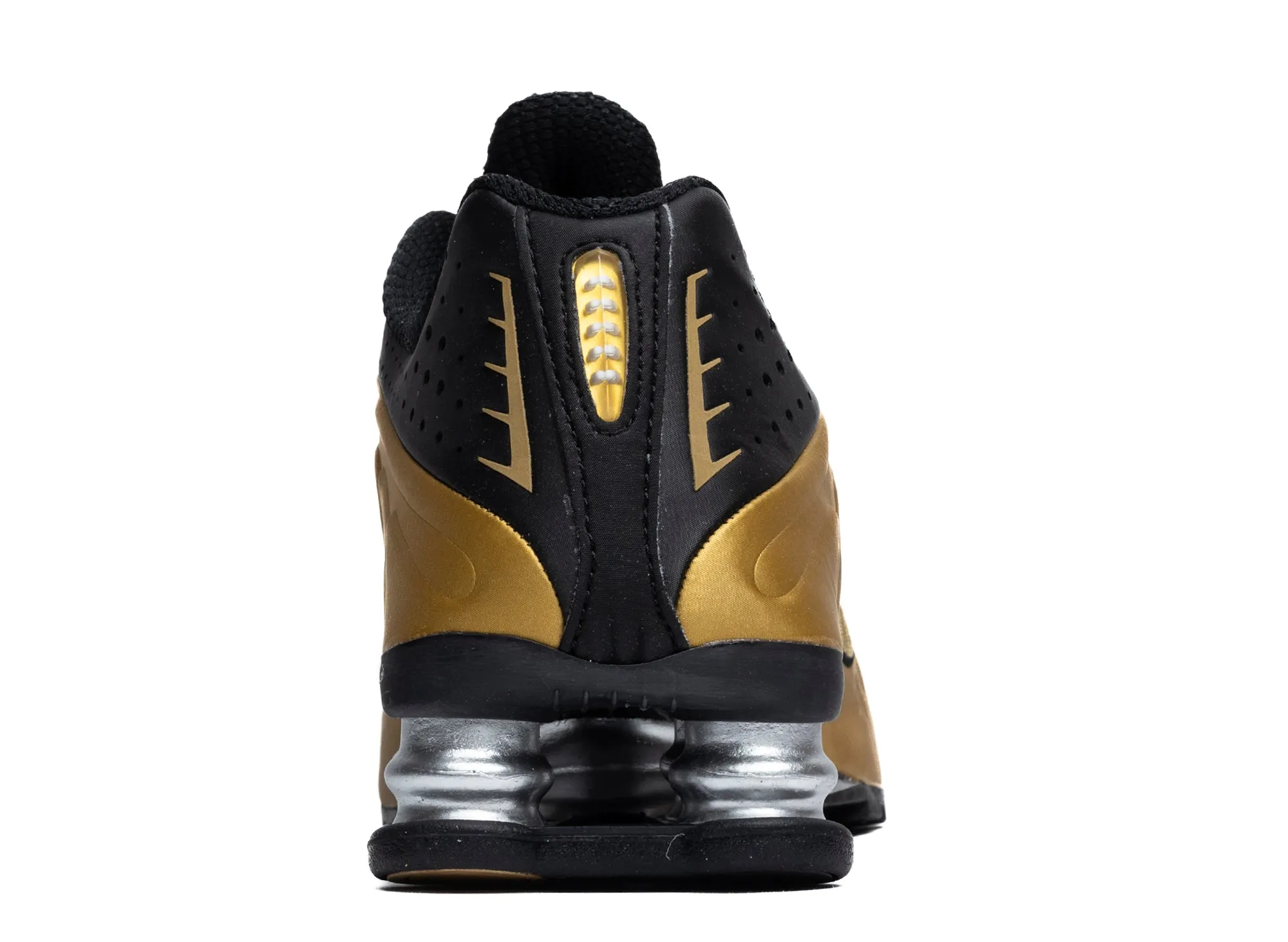 cushioned user Nike Shox R4