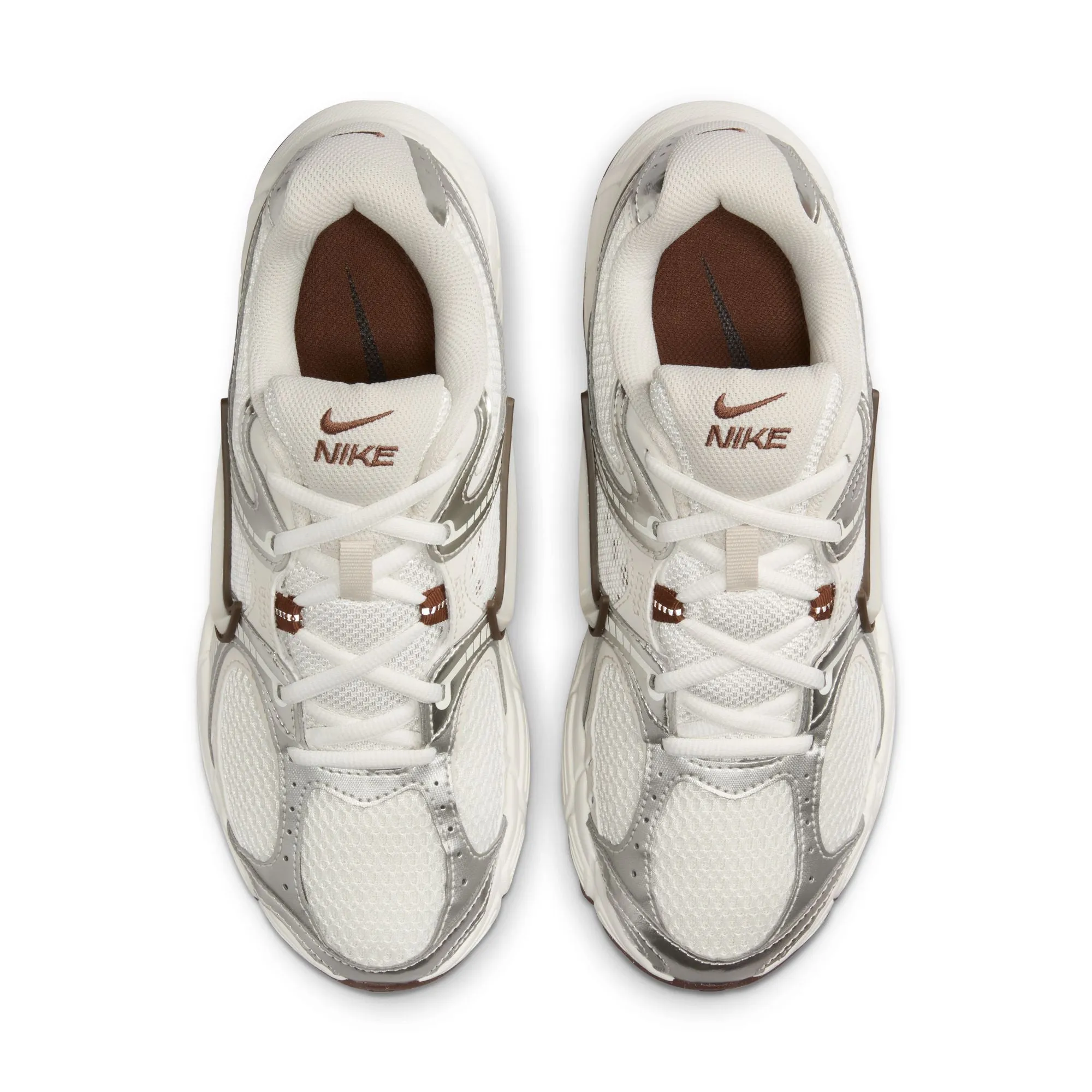 Nike V5 RNR HQ7901-102 Icon Walk