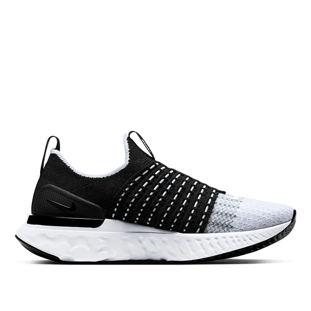 running with a removable insole facilitate movement Nike Women's React Phantom Run Flyknit 2 Road Running Shoes
