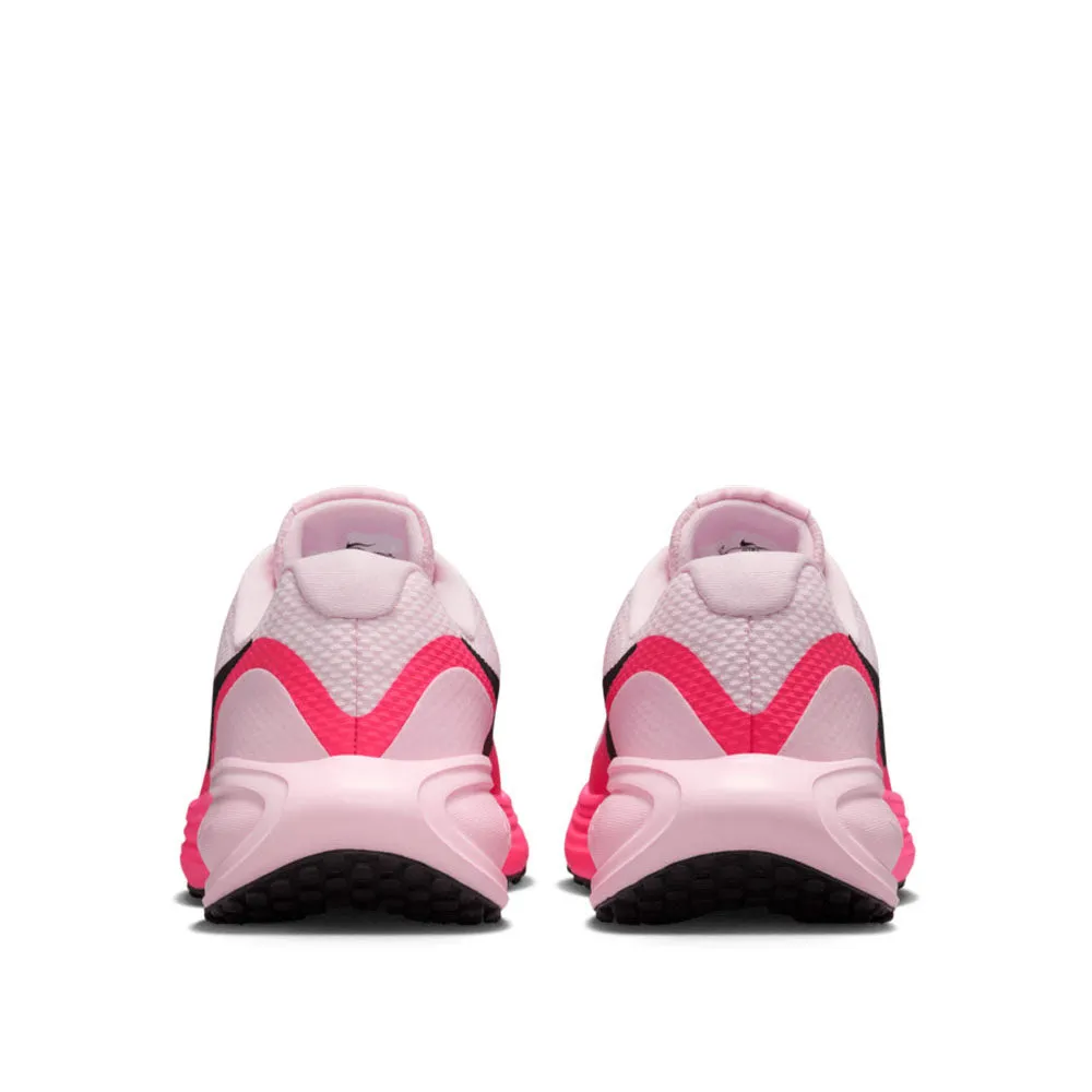 Nike Women's Revolution 8 Road Running Shoes well - fitting design