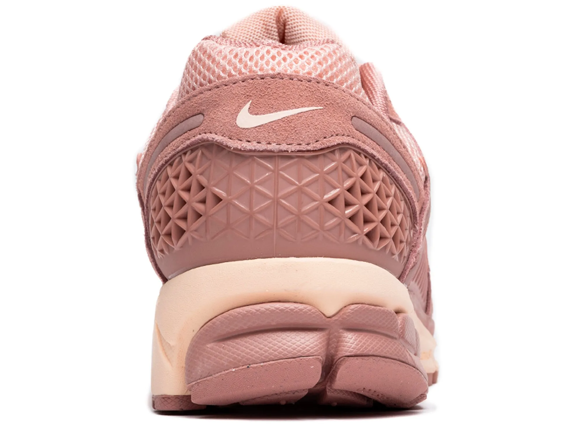 Nike Zoom Vomero 5 Sturdy Build Flexible