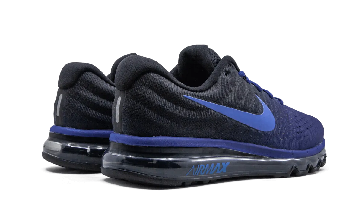 Air Max 2017 "NAVY" running with a gum rubber outsole running with a headlamp