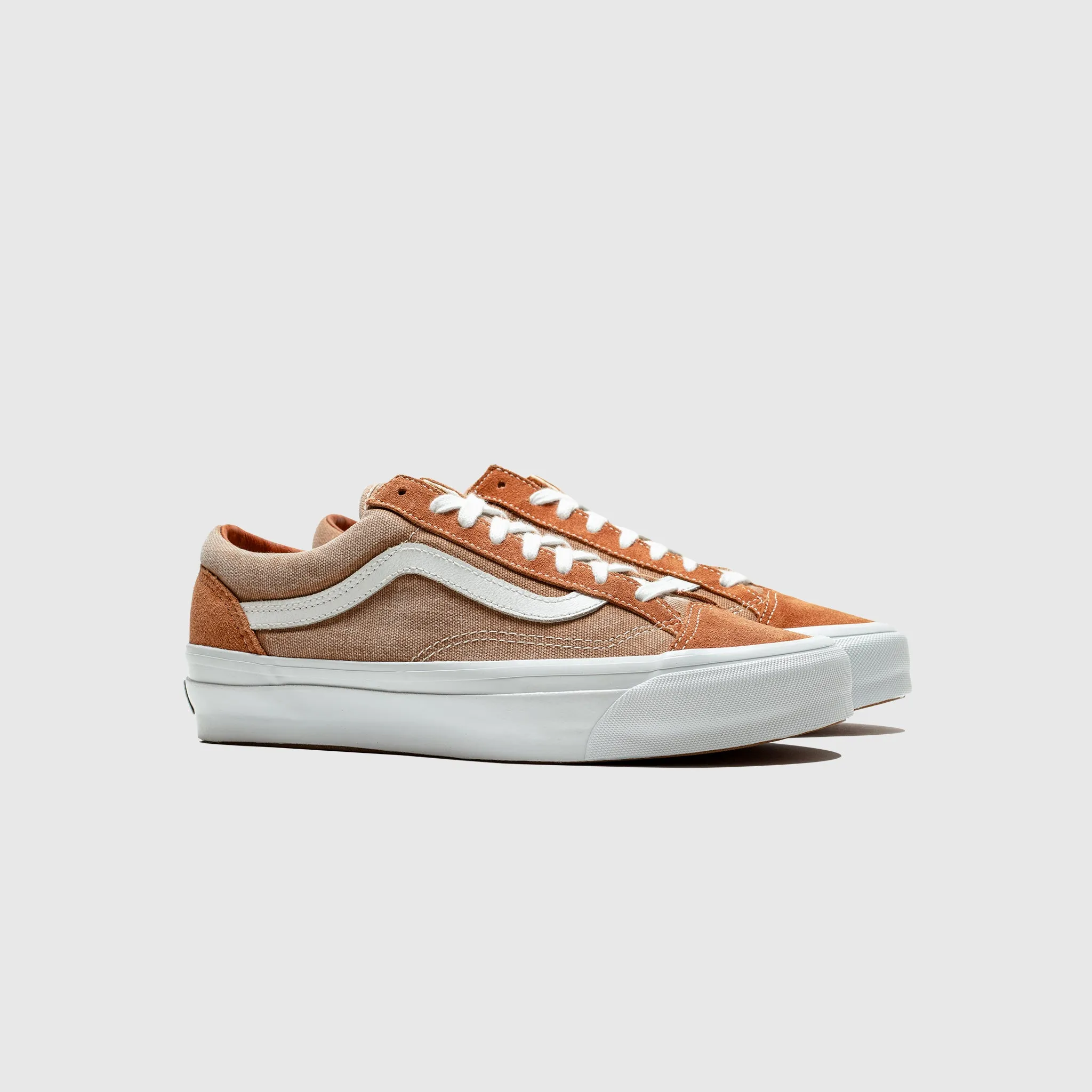 OLD SKOOL 36 LX "WASHED TAN" Sneakers