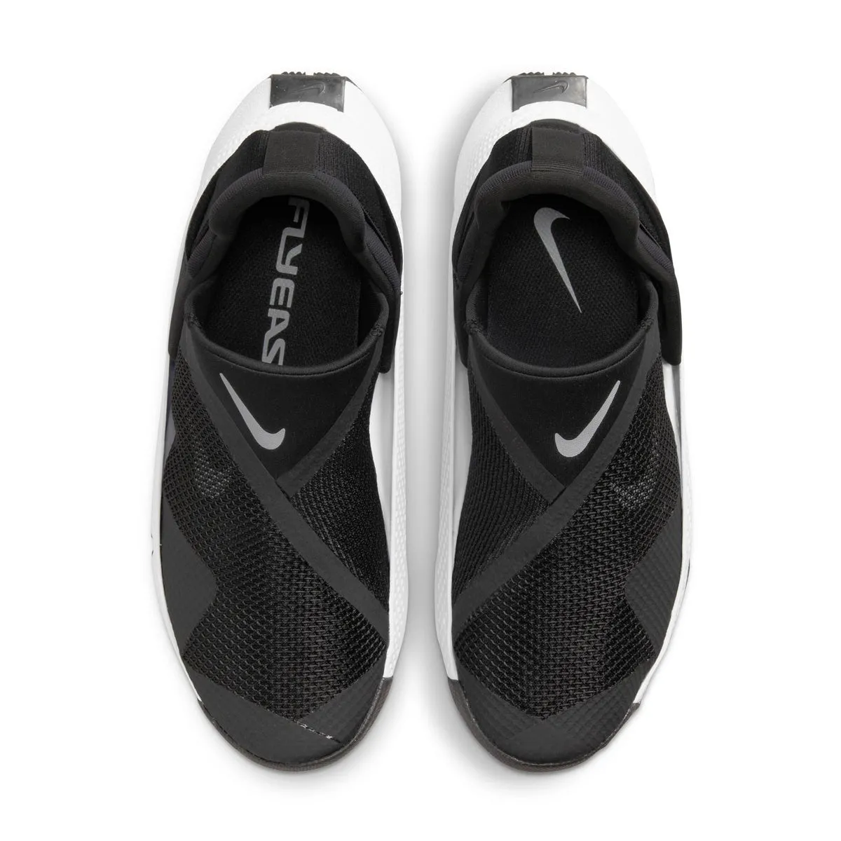 Go Fly Ease 'Black White' tennis - style Flexible Cushioning