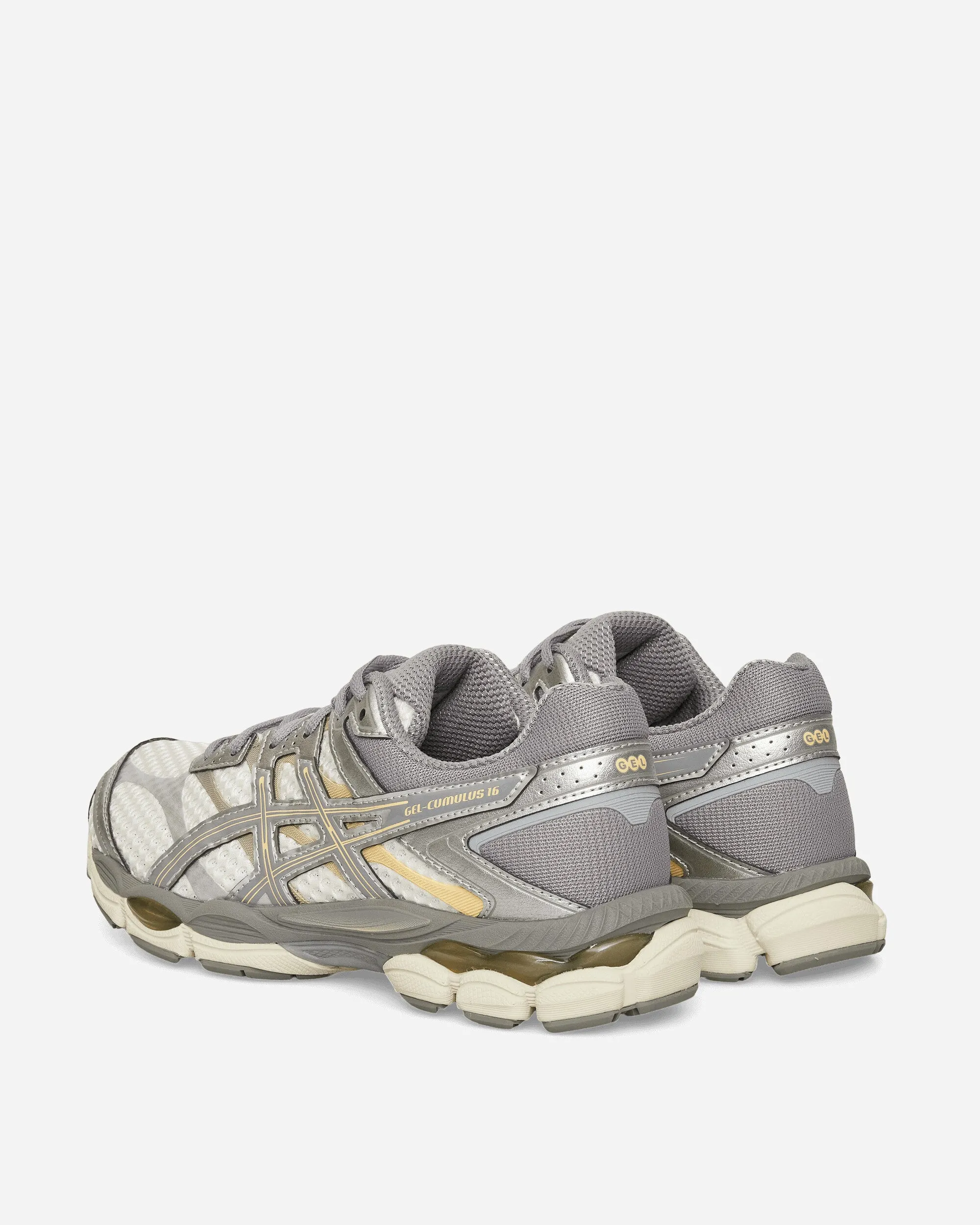 GEL-Cumulus 16 Sneakers Cream / Clay Grey Microperforated Upper