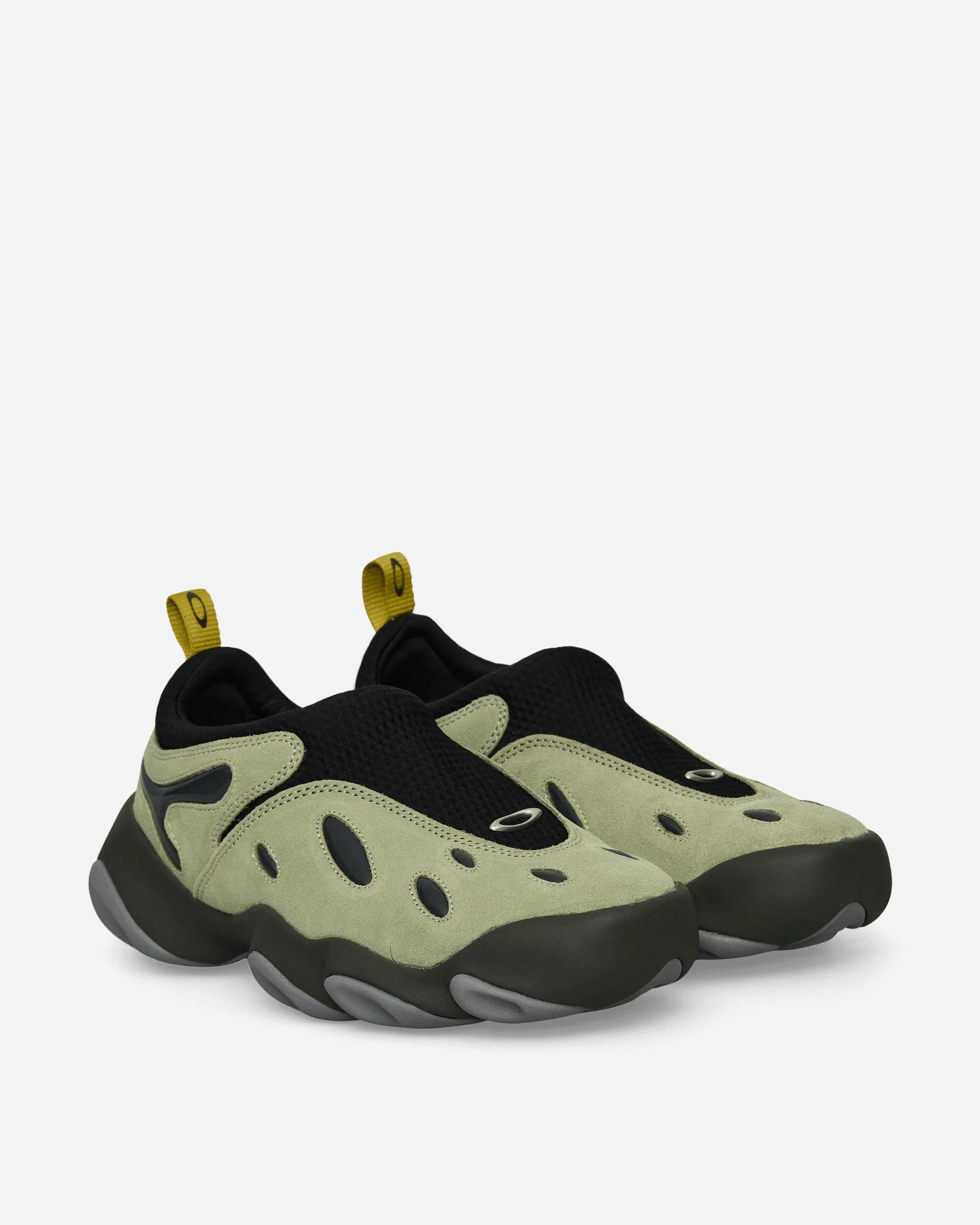 Shock Control Ultra Responsive Orbital Flesh Sneakers Tea / Black