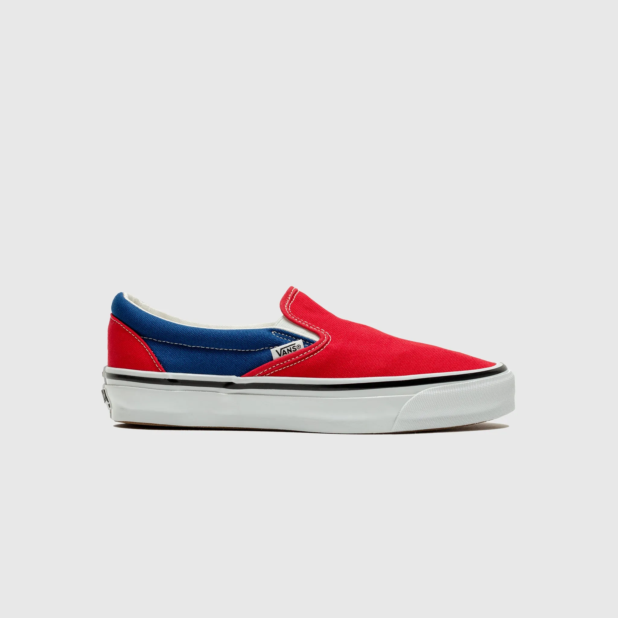 OTW CLASSIC SLIP-ON 98 X ENGINEERED GARMENTS Endurance Style. Durable Rubber Treads