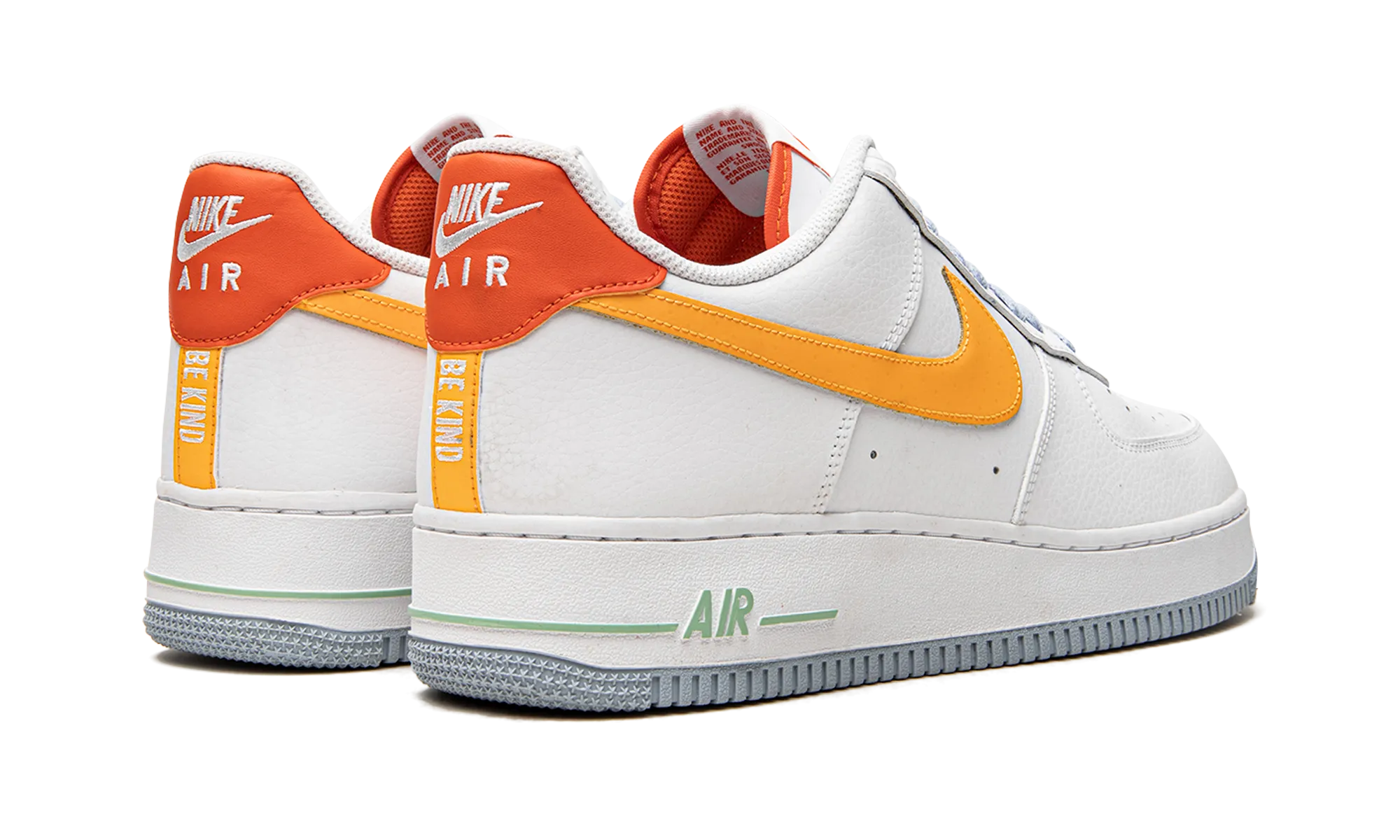Fit Control Street traction Air Force 1 '07 LV8 "Be Kind"