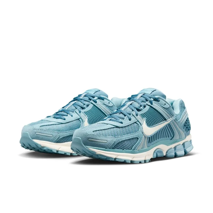 Comfort Ankle M Nike Zoom Vomero 5 HF1553-400