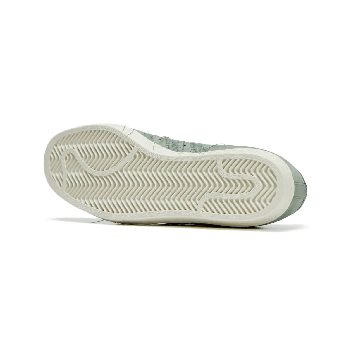 Fresh flexibility Superstar 'Silver Green'