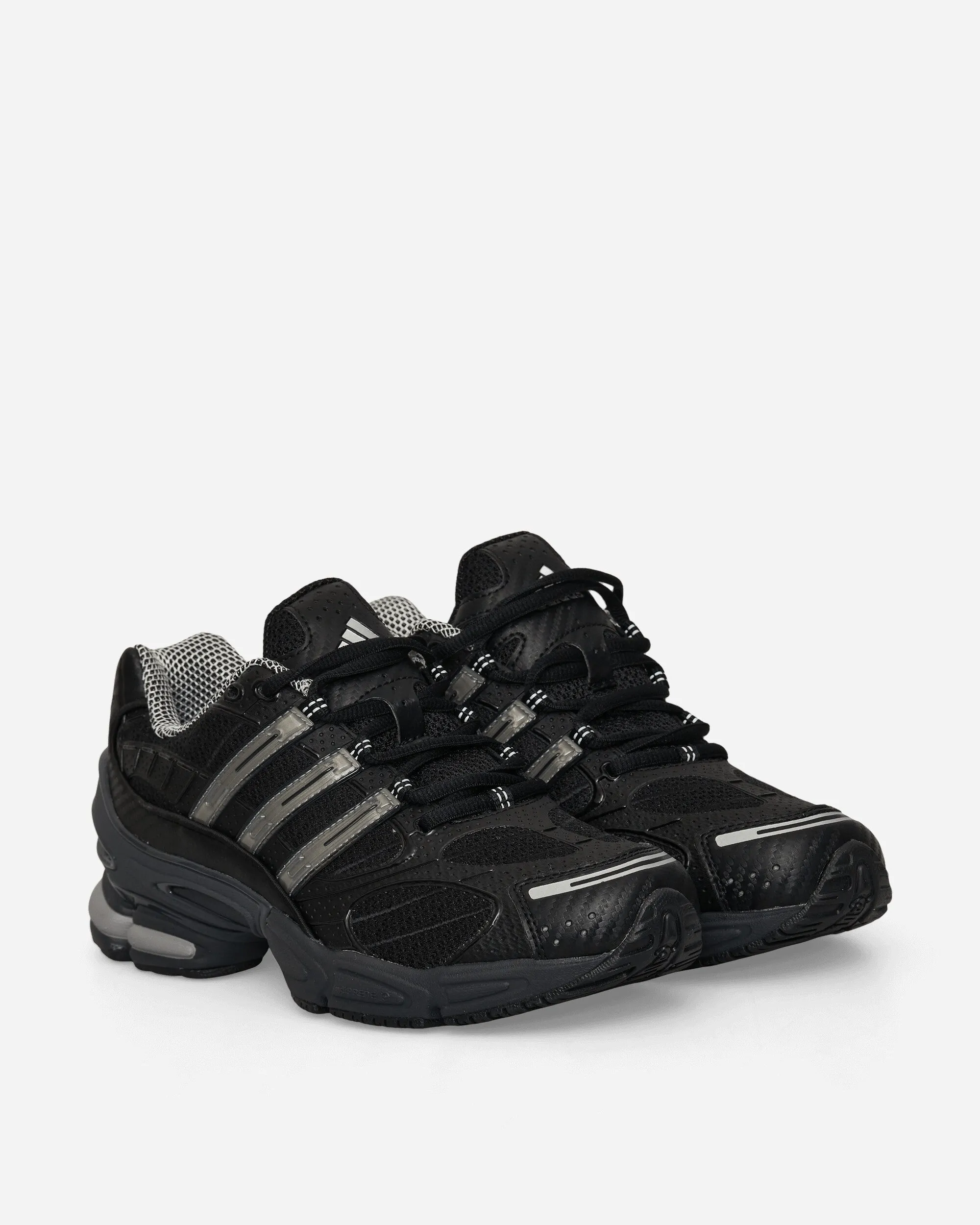Casual Ease Shock Performance Ozweego Pro Sneakers Core Black / Iron Metallic / Grey Six