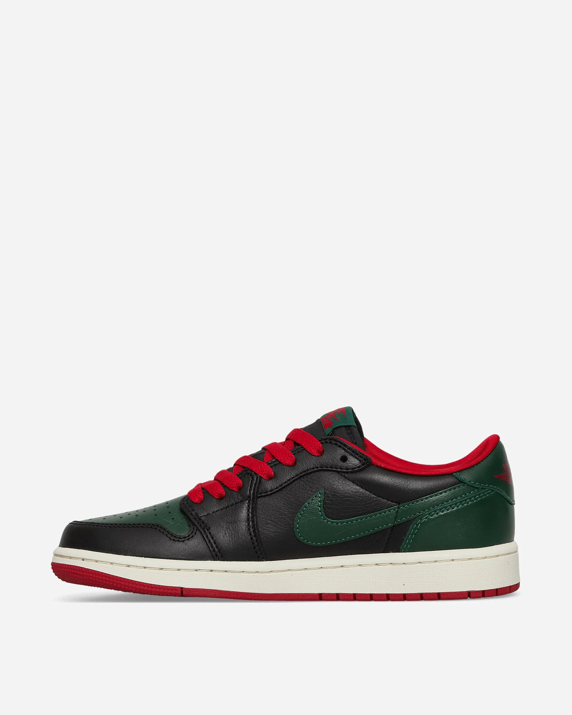 Women's Air Jordan 1 Retro Low OG Sneakers Black / Gorge Green Freedom Steps Fashion-forward materials
