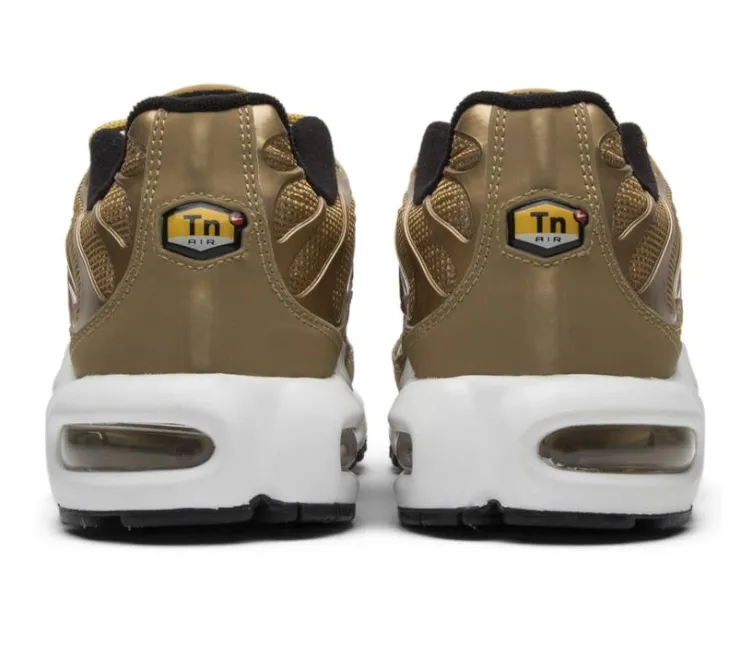 Thermo Regulating Ankle Hugging Design Men's Nike Air Max Plus TN (Gold Bullet)