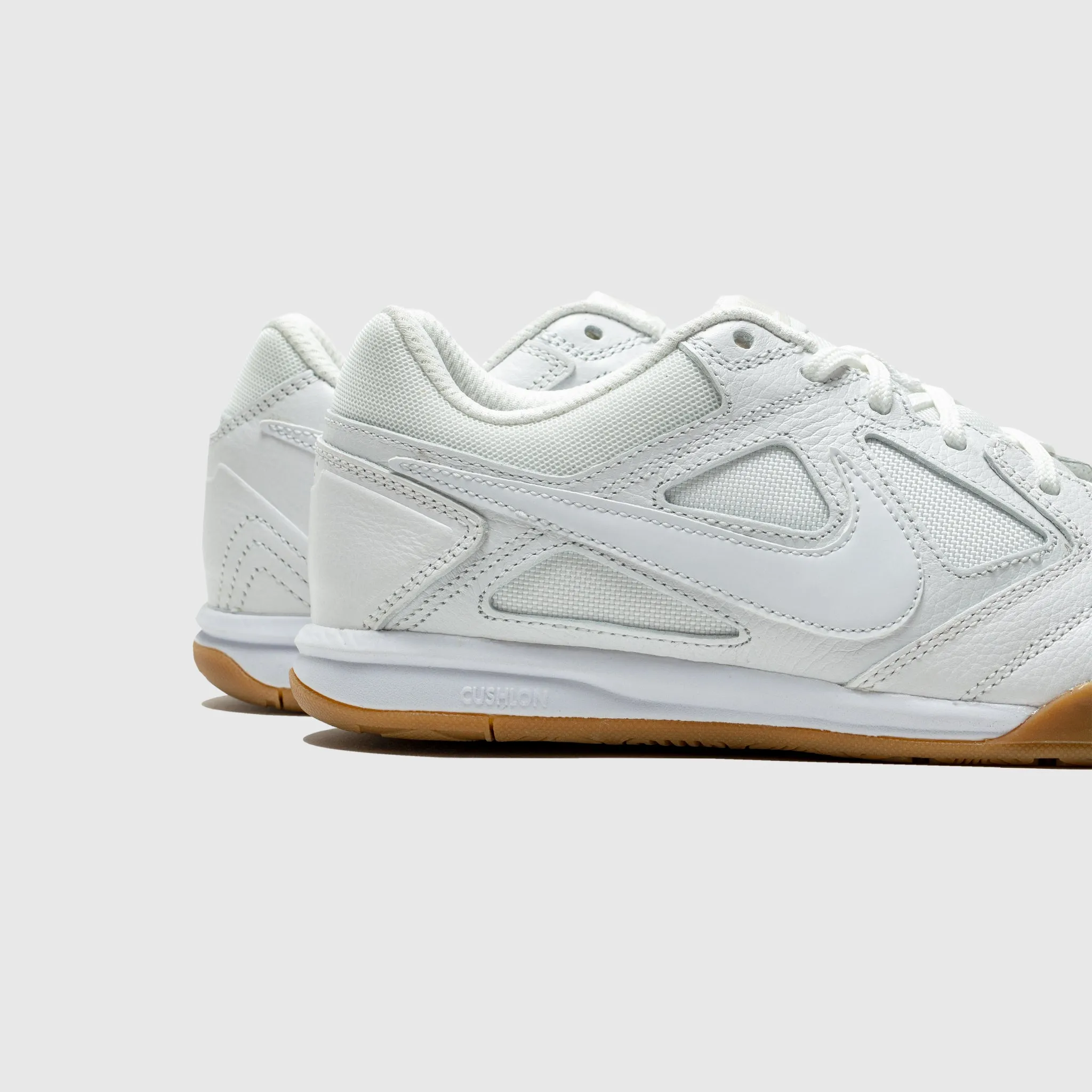 GATO "WHITE & GUM" Flexibility Boost Iconic Footwear