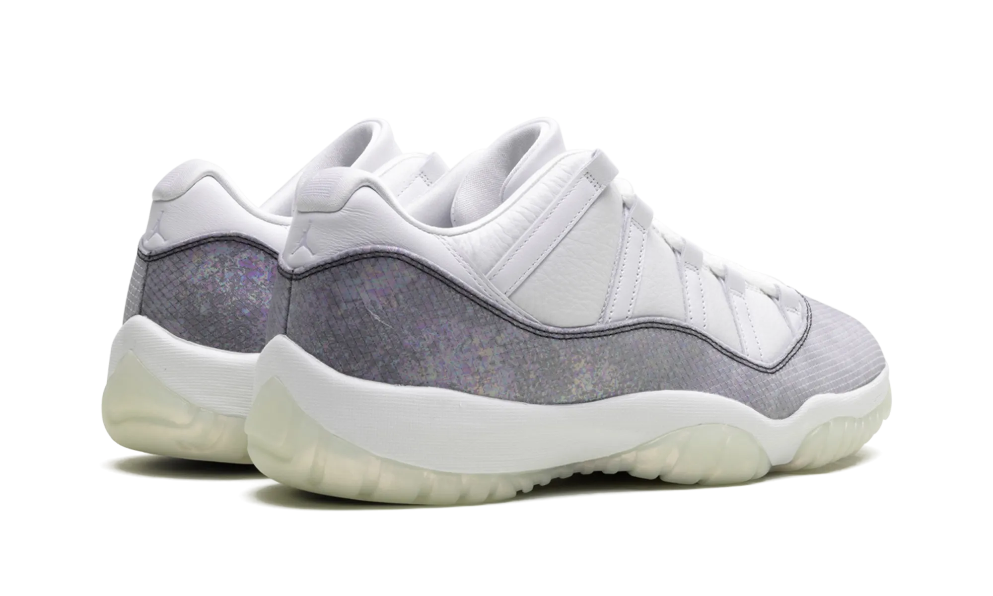 Zip Up Traction Pattern Optimization Air Jordan 11 Low "Year of the Snake"