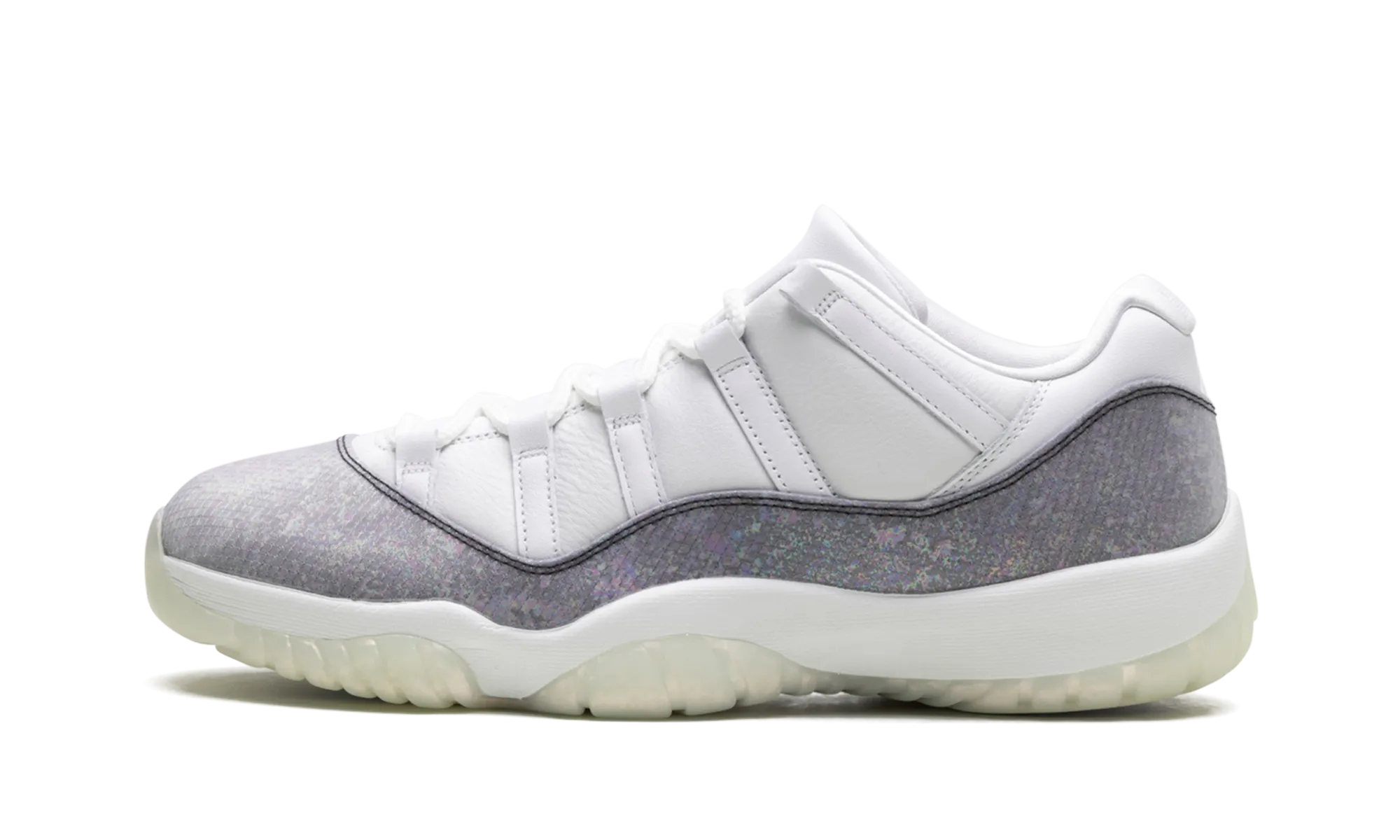Pro Grip Shoes Air Jordan 11 Low "Year of the Snake"