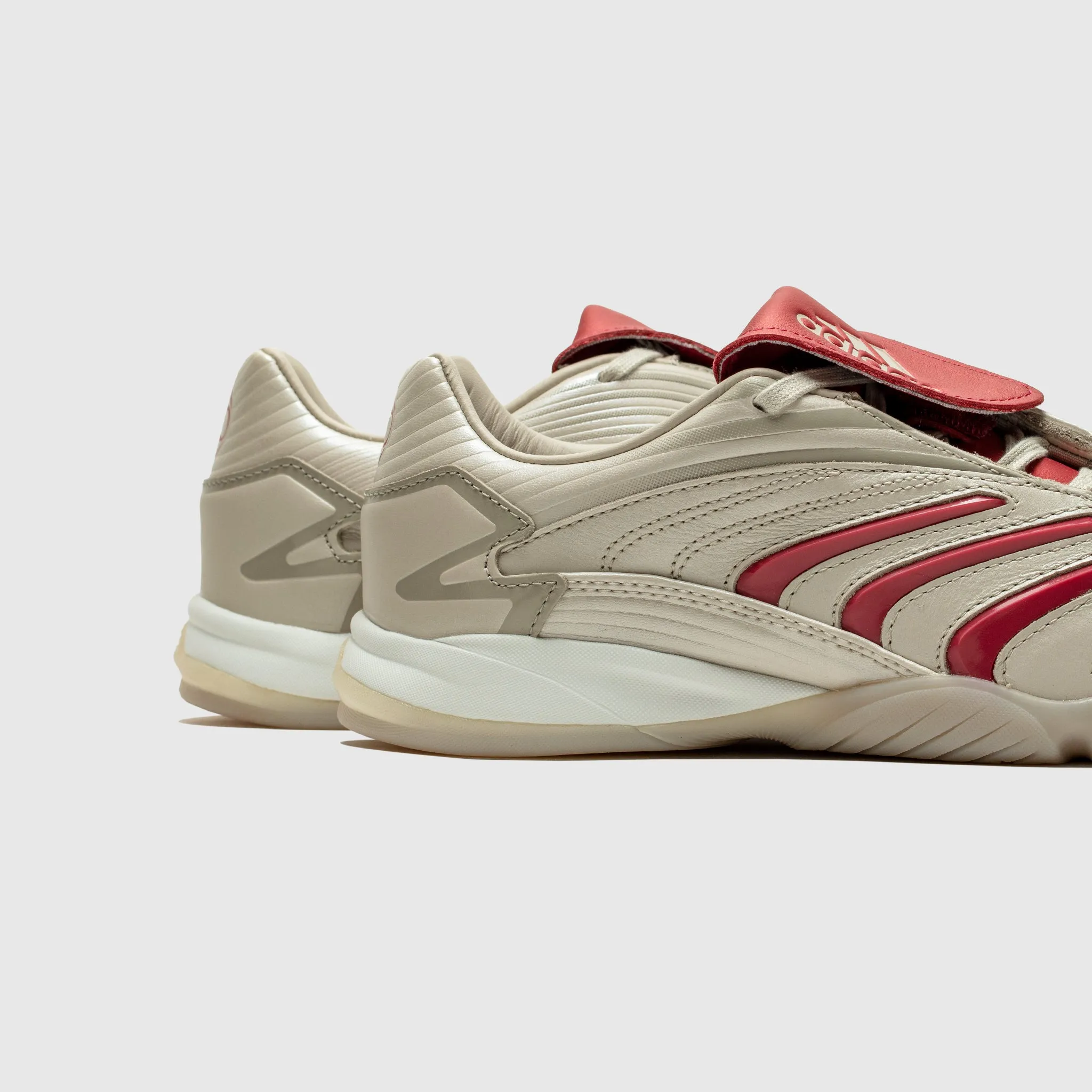 Soft Chic PREDATOR SALA