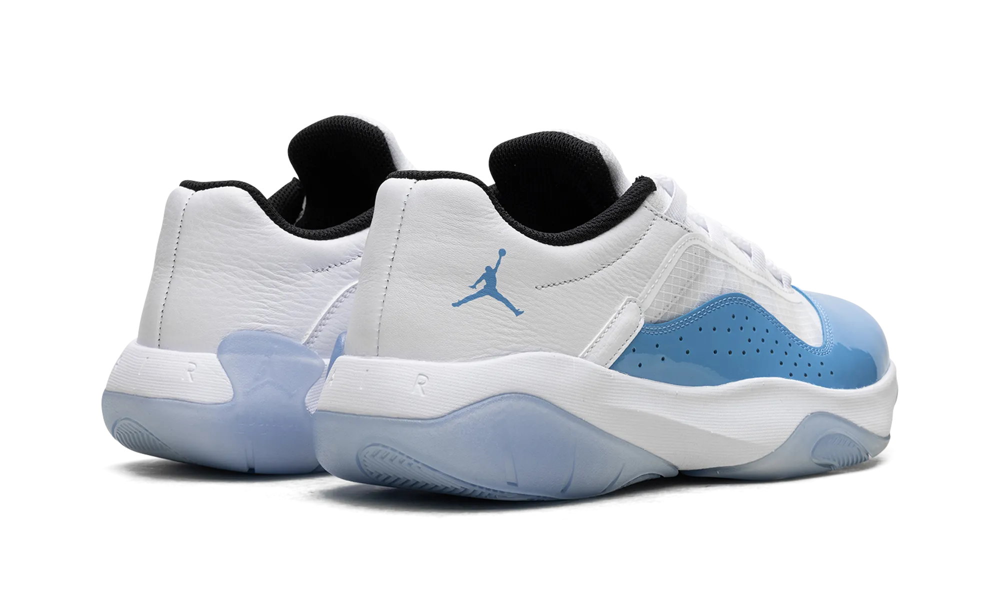 Air Jordan 11 CMFT Low "University Blue" Flex Groove Technology Fashionable Look