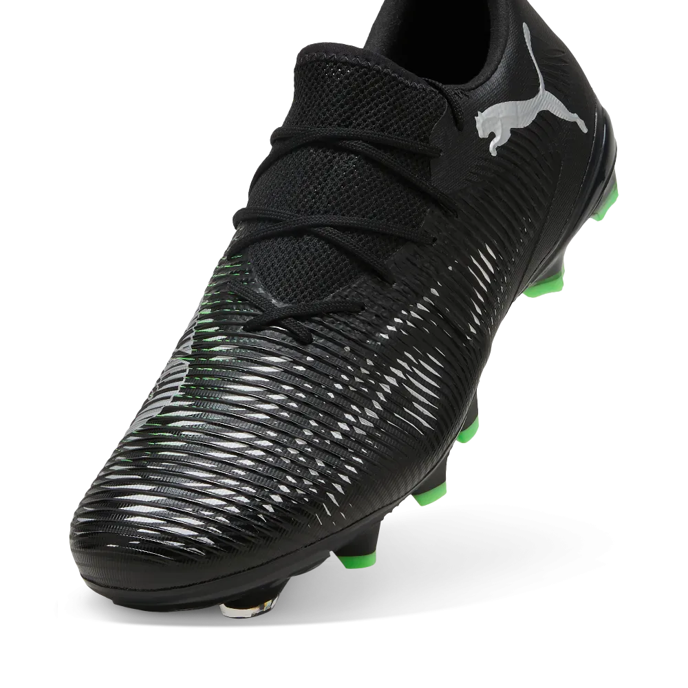 Date Outfit Puma Future 8 Match Low FG/AG Football Boots (Black/Cool Light Gray/Fluro Green)