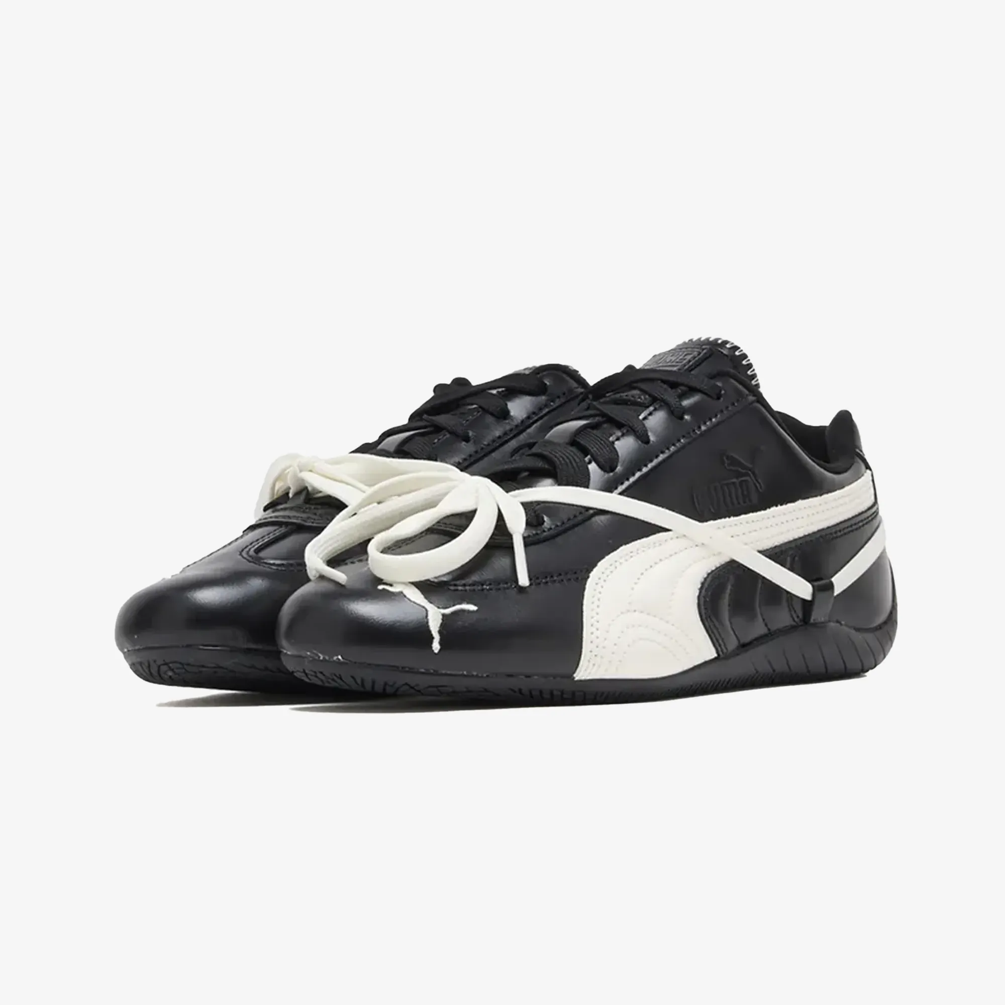 Relaxed Feel Natural Movement PUMA | X ROS?? SPEEDCAT { BLACK-WARM WHITE