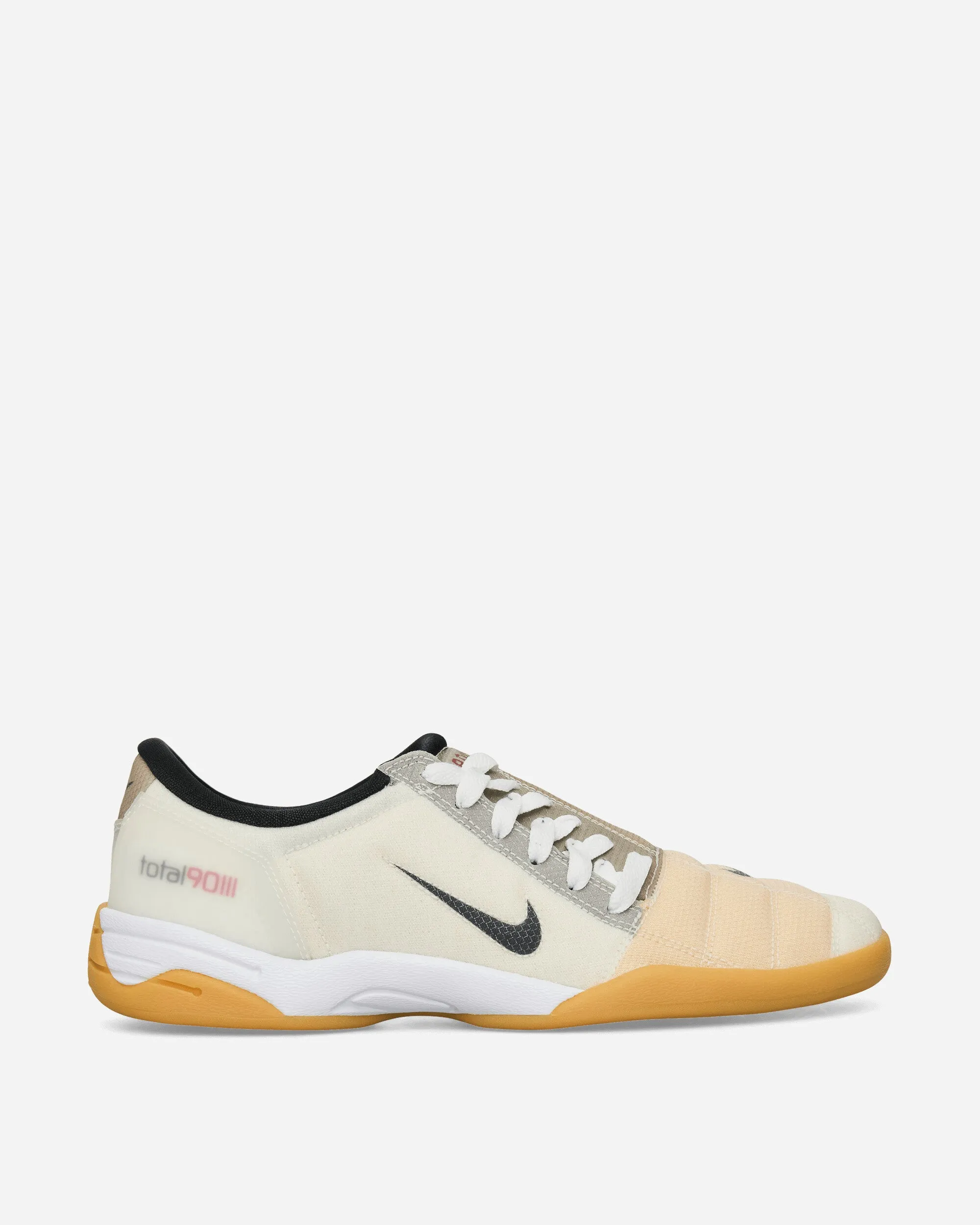 Everyday Wear Non-marking sole Total 90 Sneakers White / Black