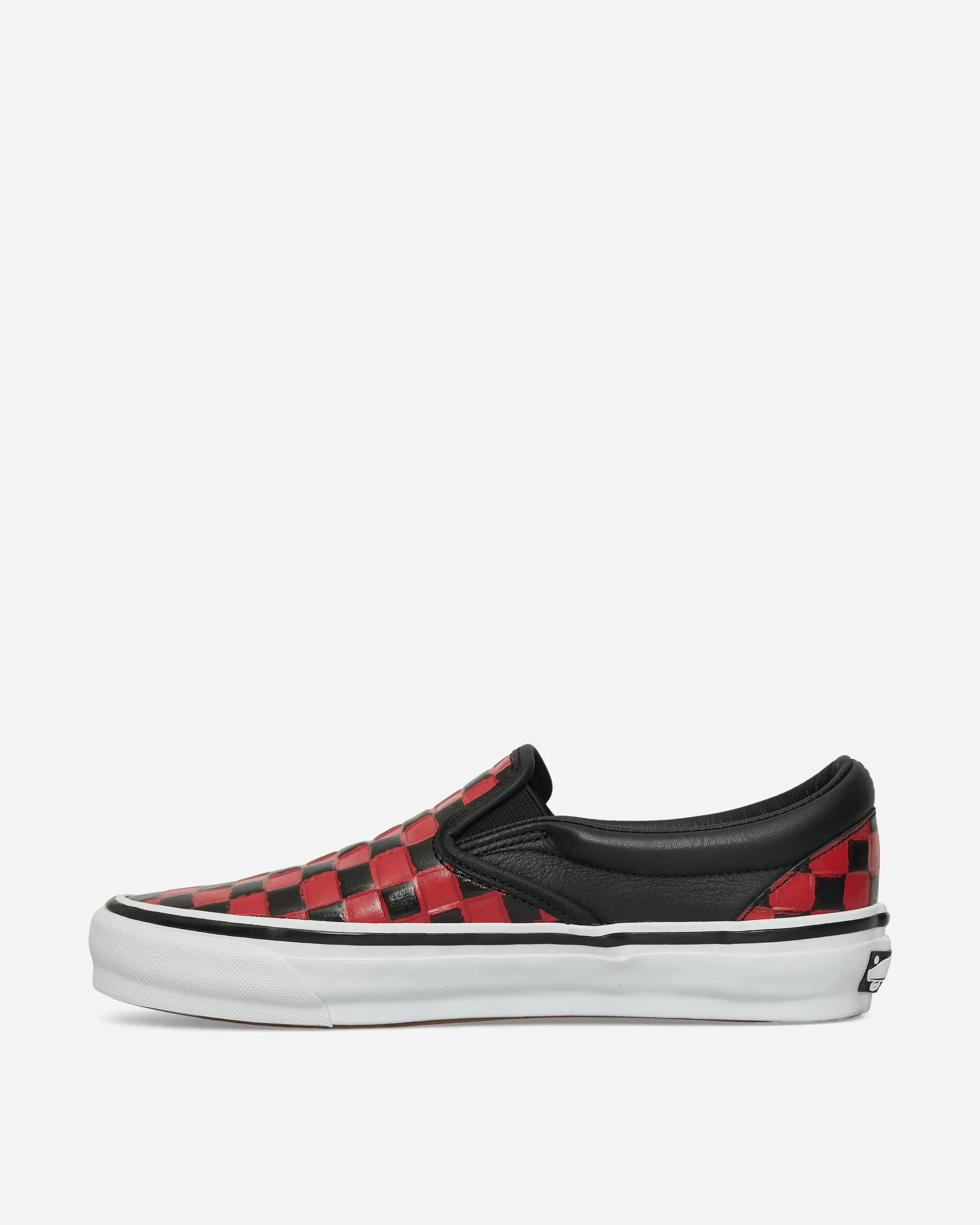 Motion Control Technology Classic Slip-On 98 Leather Check Vibram Sneakers Black / Racing Red