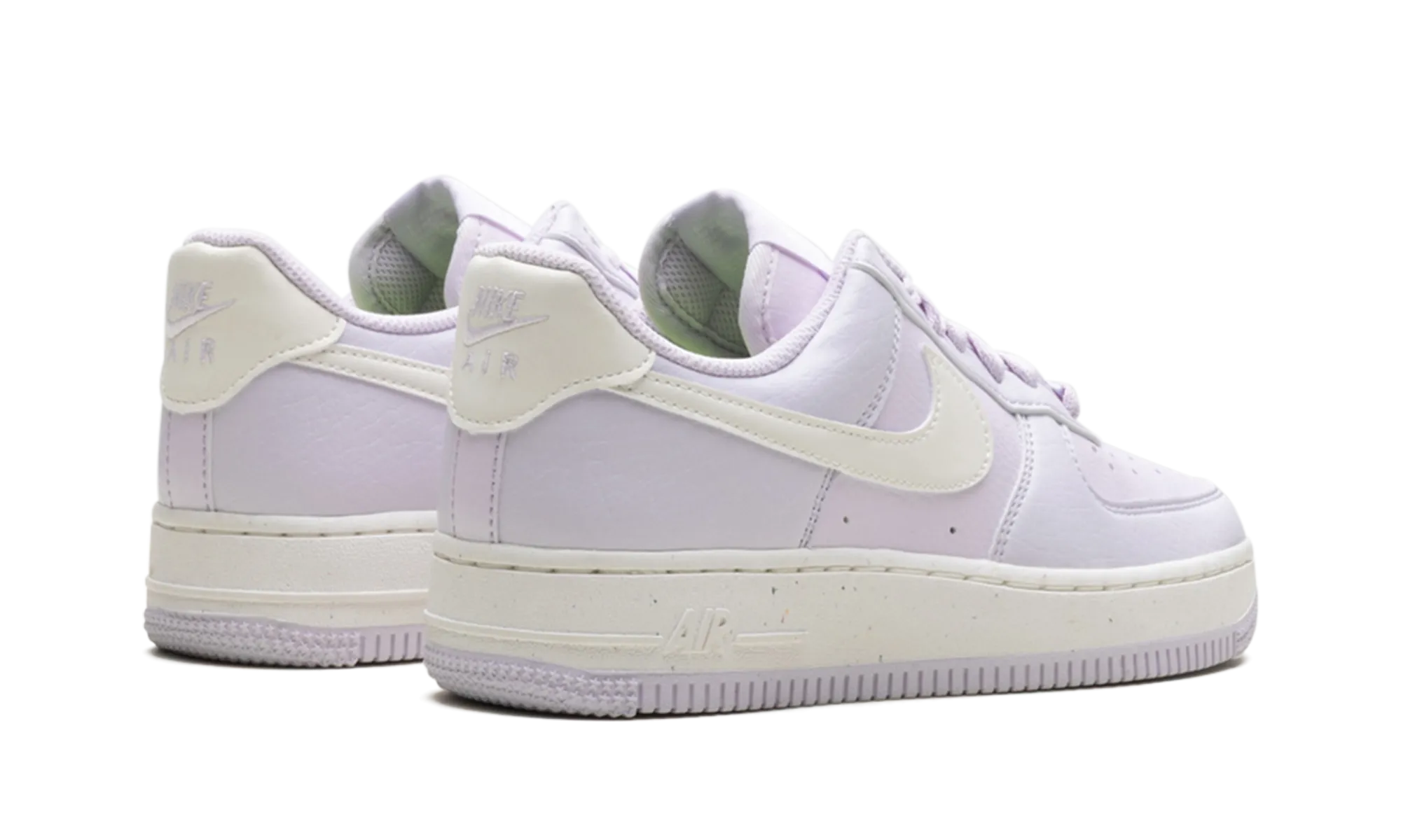 AIR FORCE 1 '07 NEXT NATURE WMNS "Barely Grape" Classic Vibe