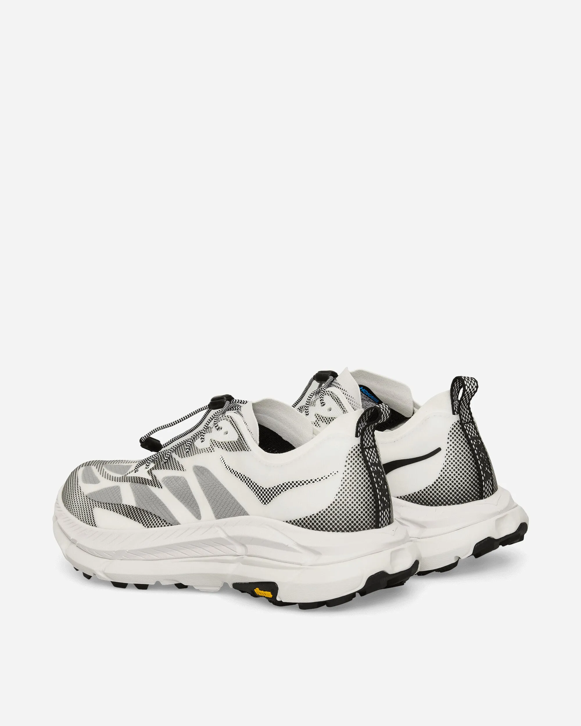 Urban Cool Stretchy Material Stealth/Tech Mafate Speed 4 Lite Sneakers White / Black
