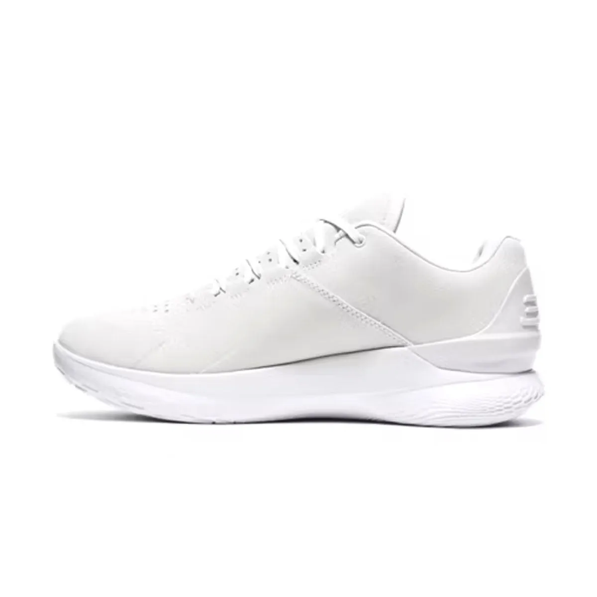 Curry 1 Low Flotro Lux 'Halo Gray' Appealing