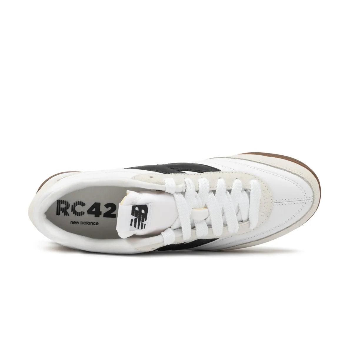 All-day Traction RC42 'White Black'