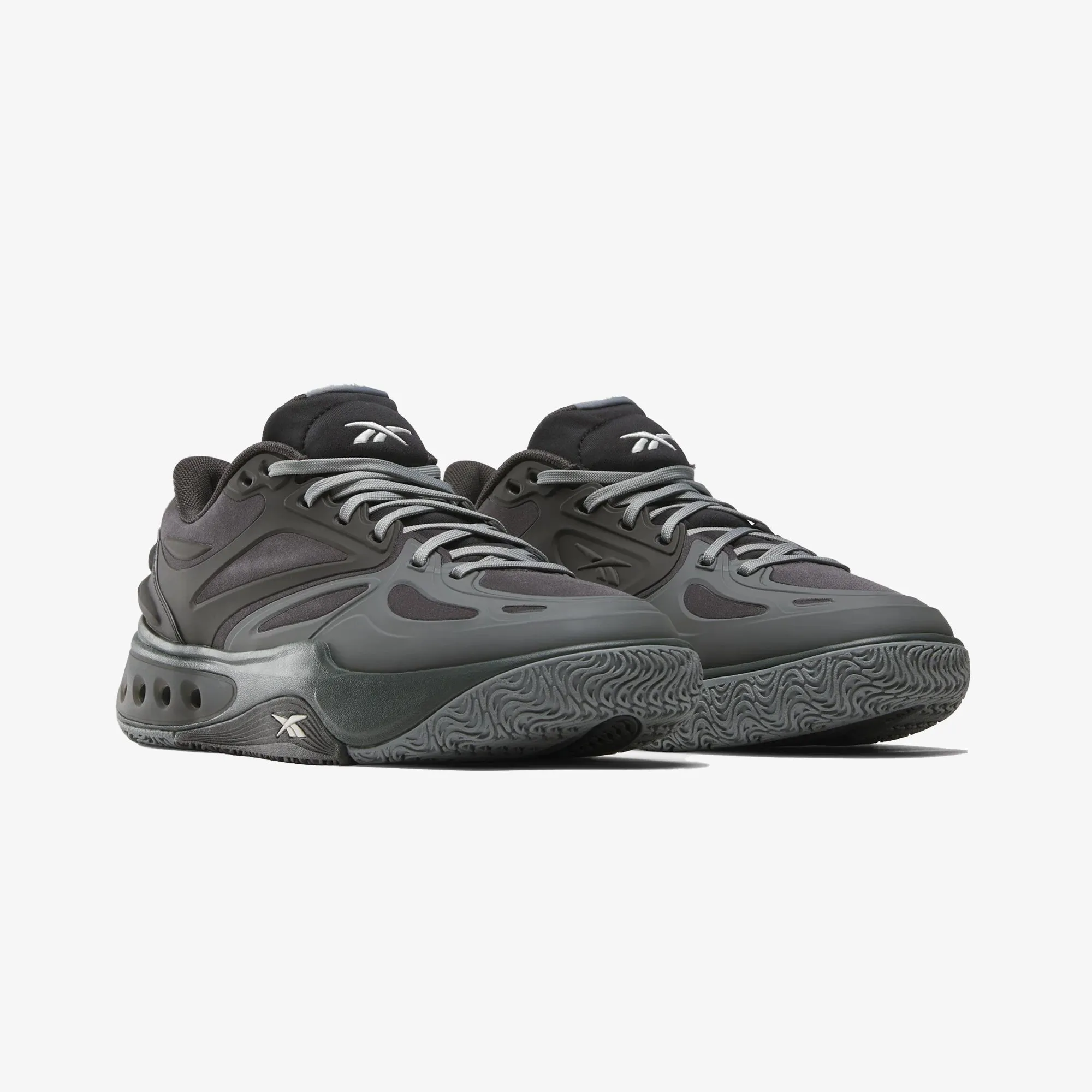 Reebok | ENGINE A BASKETBALL { BLACK easy - to - clean shoe feature Ergonomic Build