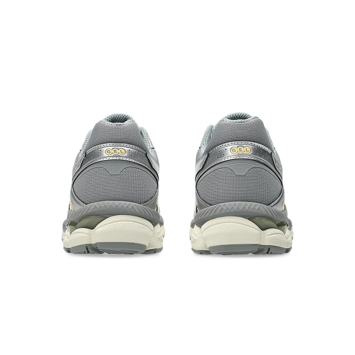 formal user GEL-Cumulus 16 'Cream Clay Grey'
