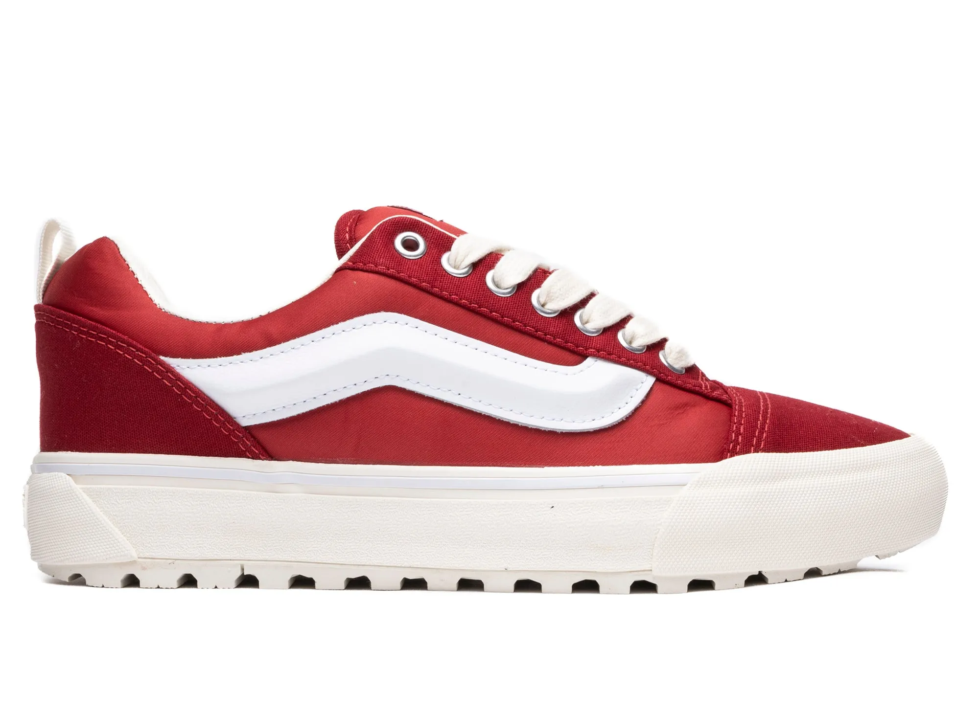 Vans LX Knu Skool MTE-1 Mercer in Chili Pepper group walk