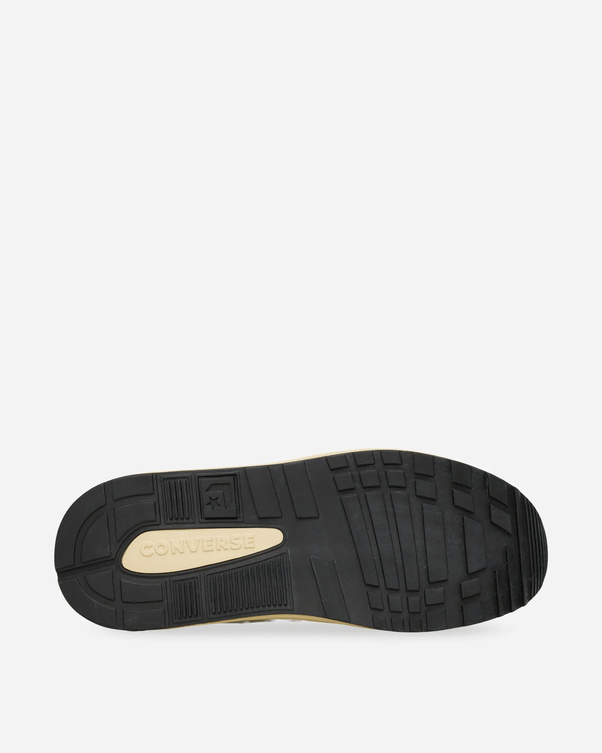 Wave Trainer Sneakers Egret / Light Dune / Just Chill Recycled Material Design
