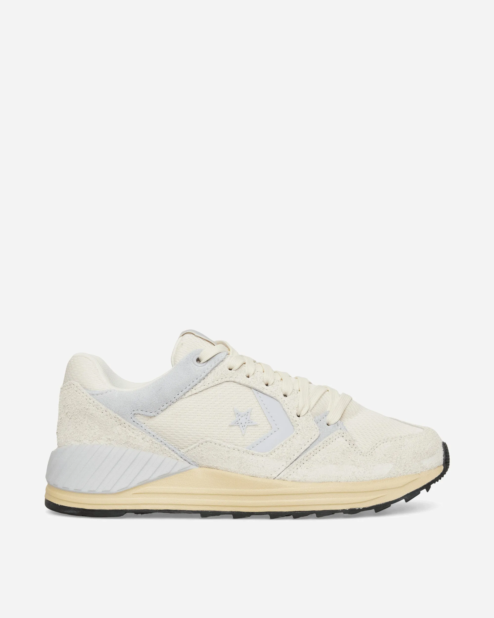Wave Trainer Sneakers Egret / Light Dune / Just Chill Pressure Distribution Nodes Basic Fit