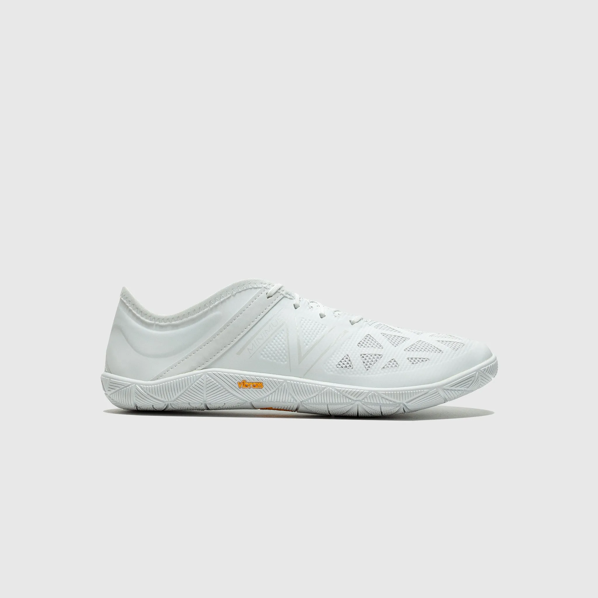X NEW BALANCE UX200L "WHITE" Gel Infused Heel Pad Plush Touch