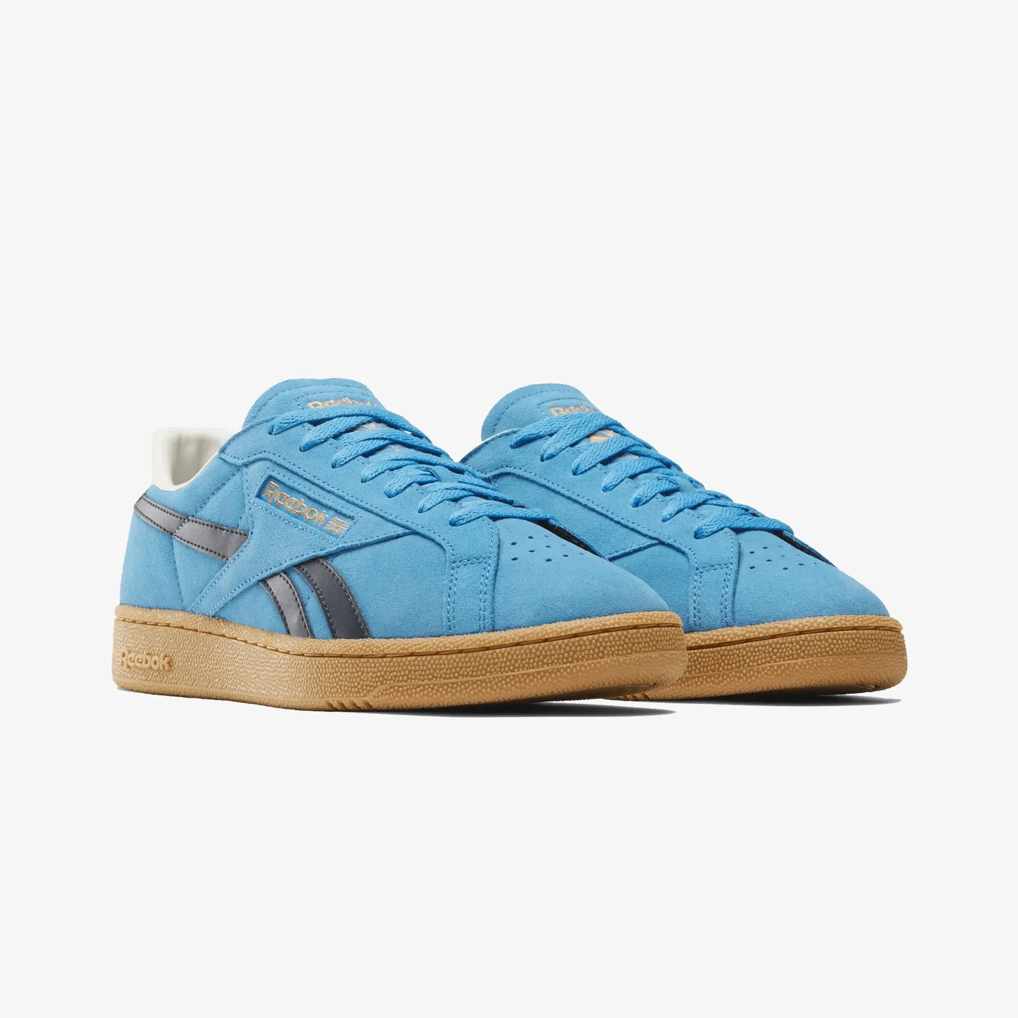 Reebok | CLUB C GROUNDS { NAVY/GUM Snug fit leather upper durability