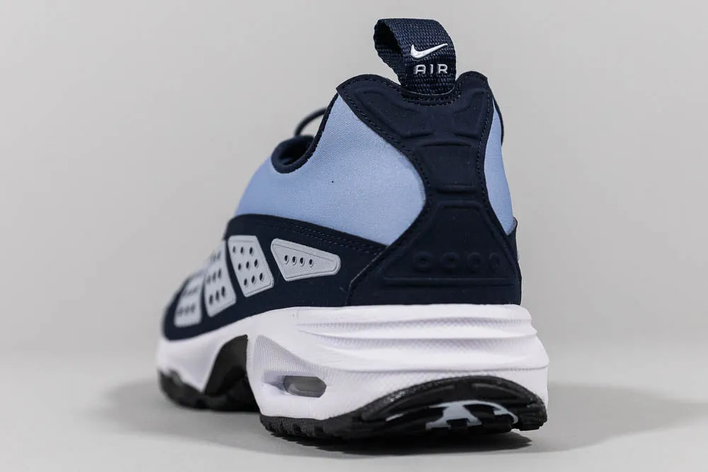 Women's Nike Air Max SNDR 'Blue Ice and Obsidian' ocean - themed running shoes
