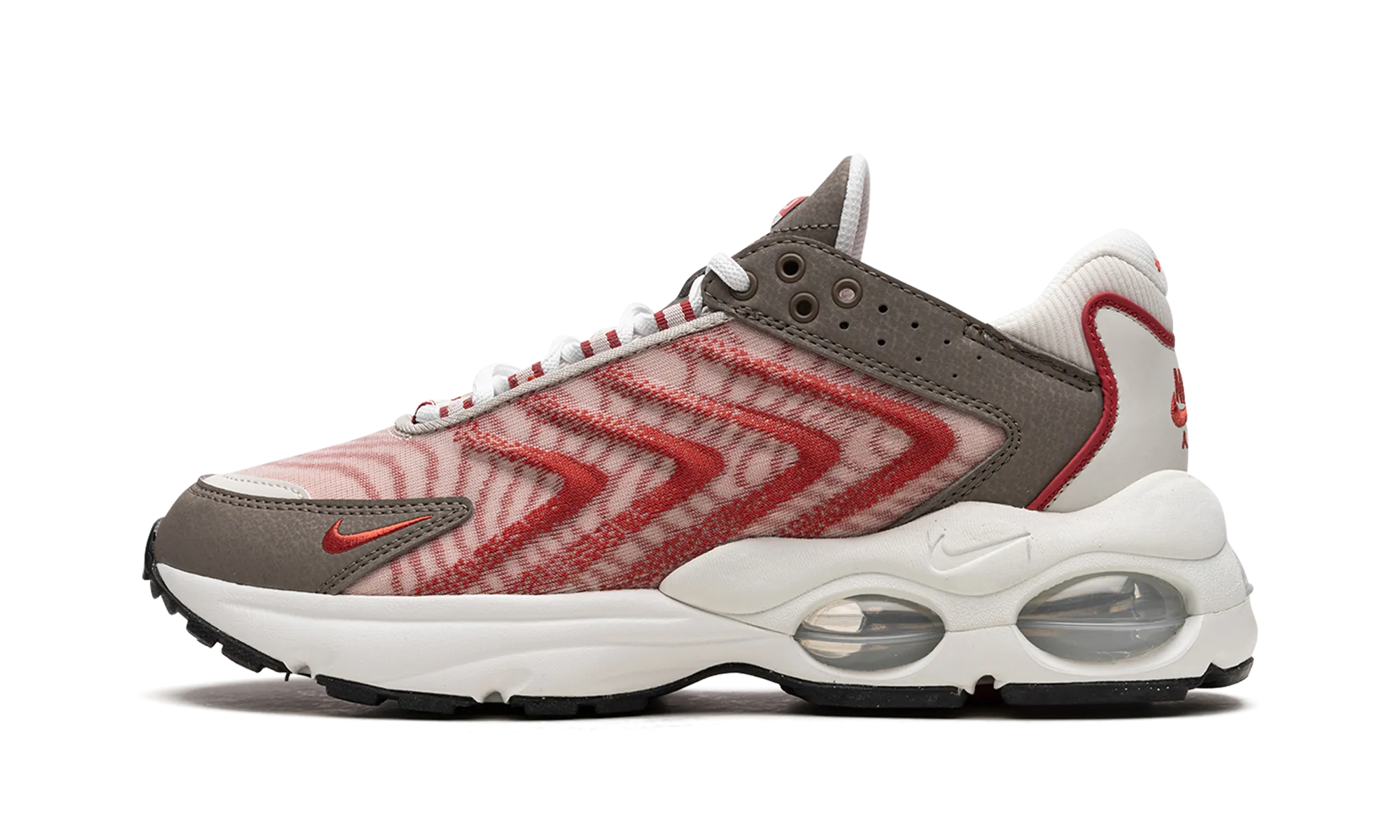 AIR MAX T WMNS running in a stone bridge area shoes