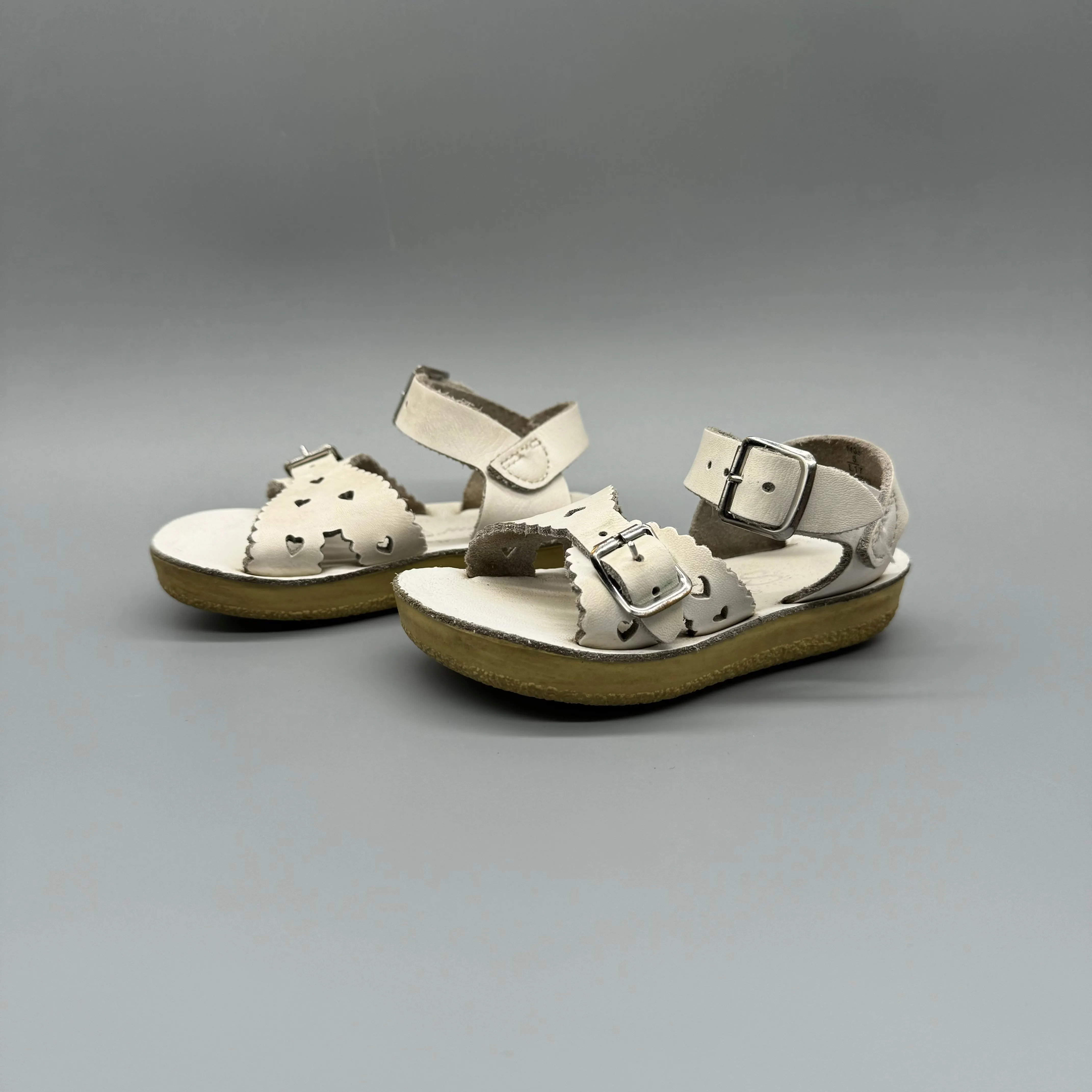 Salt Water / Sandals / US5 Exclusive Look sporty user