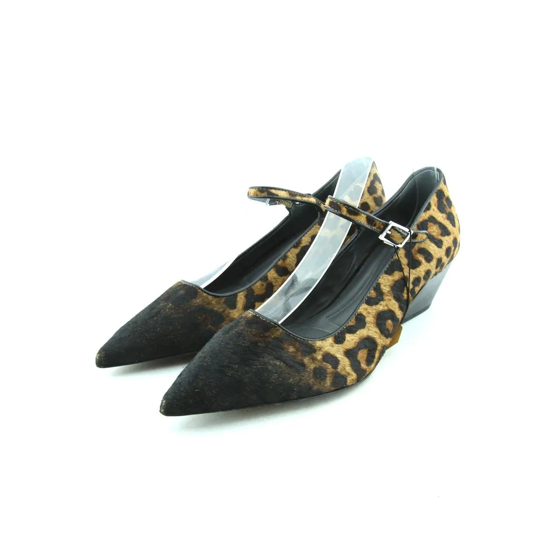 Fashionable Sandals Resort Glam SARTO. GILLIAN