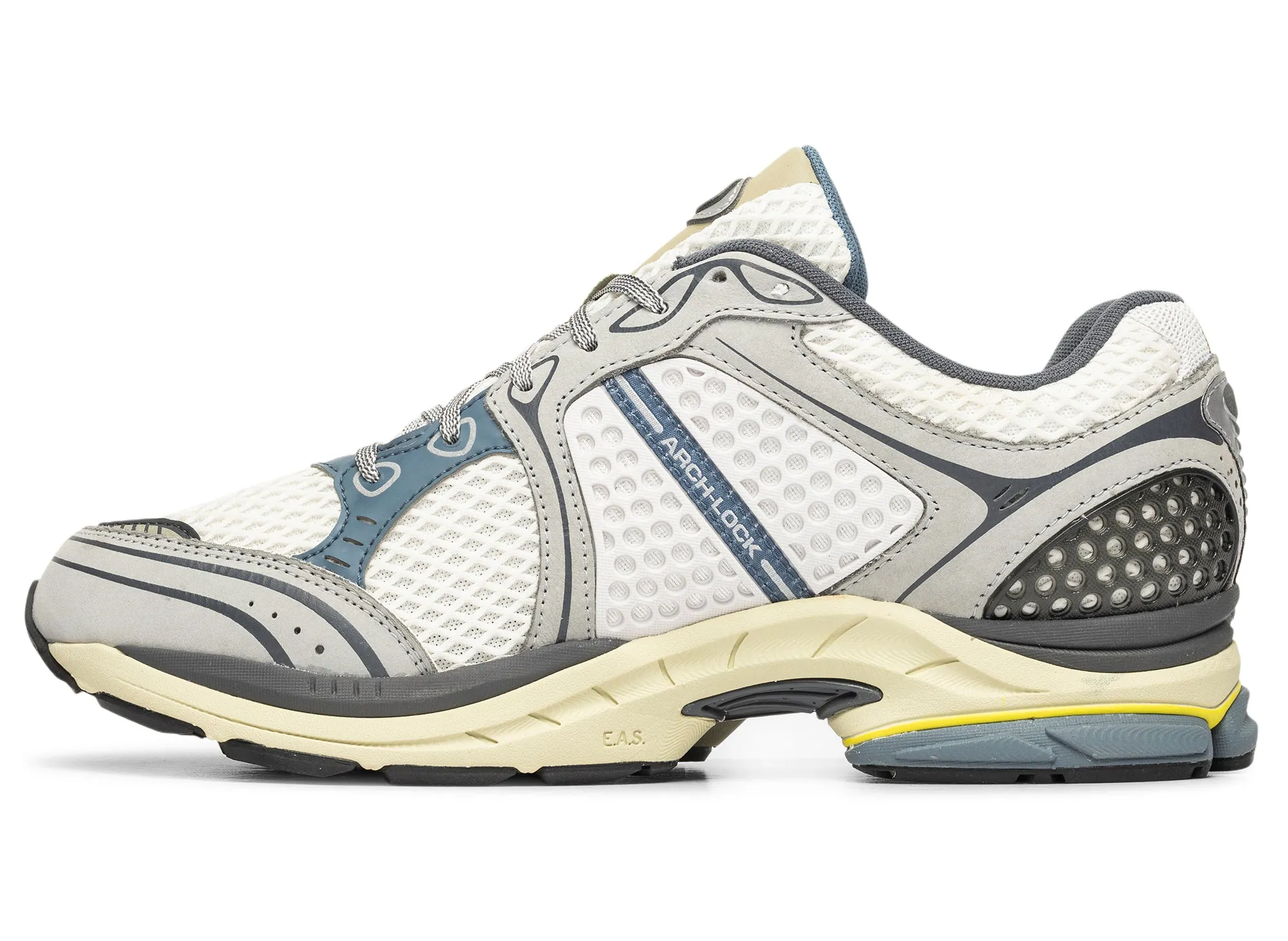 Saucony Progrid Triumph 4 Timeless Fit Wind Chill