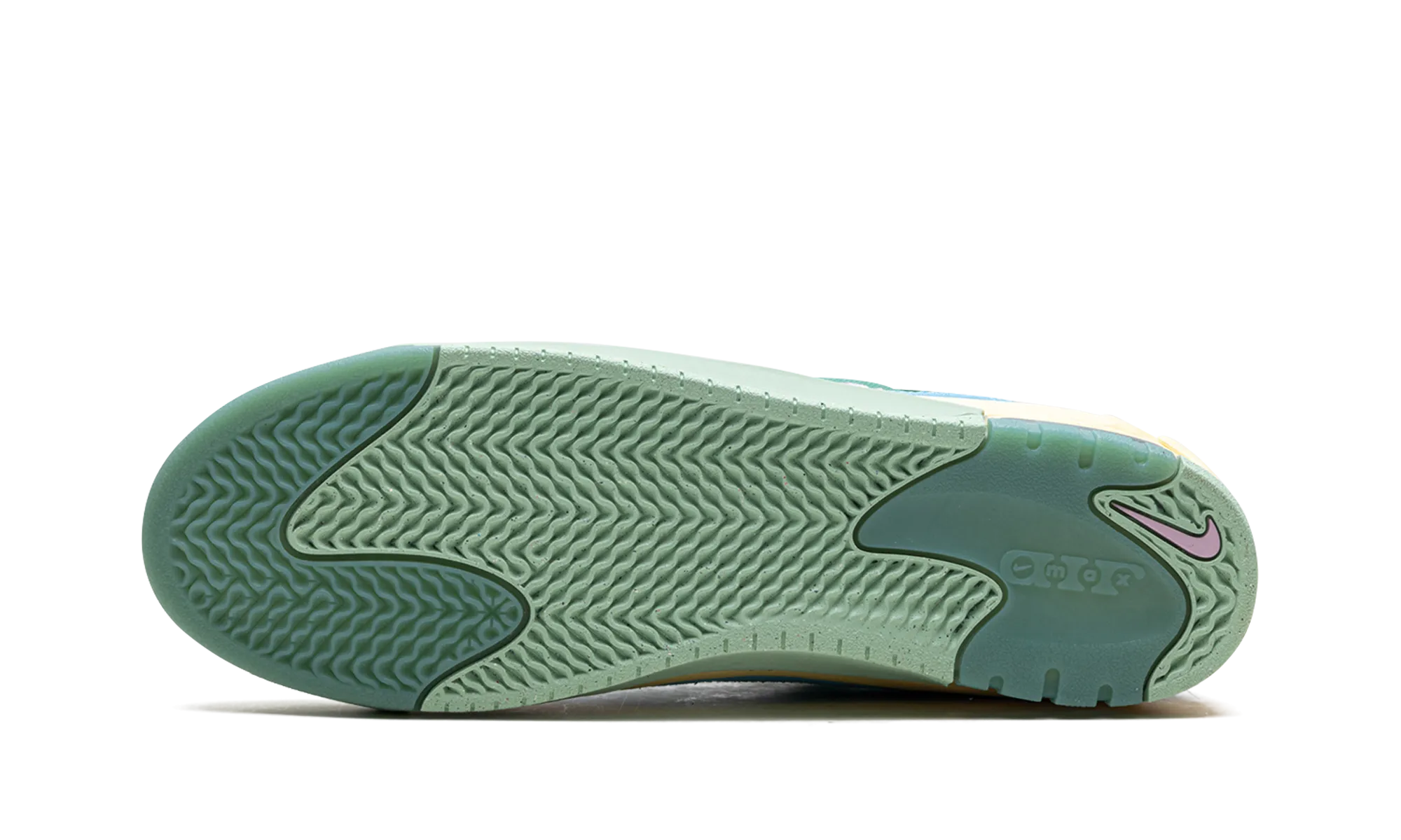 SB Air Max Ishod Wair "Verdy Visty" mountain running shoes Branded quality