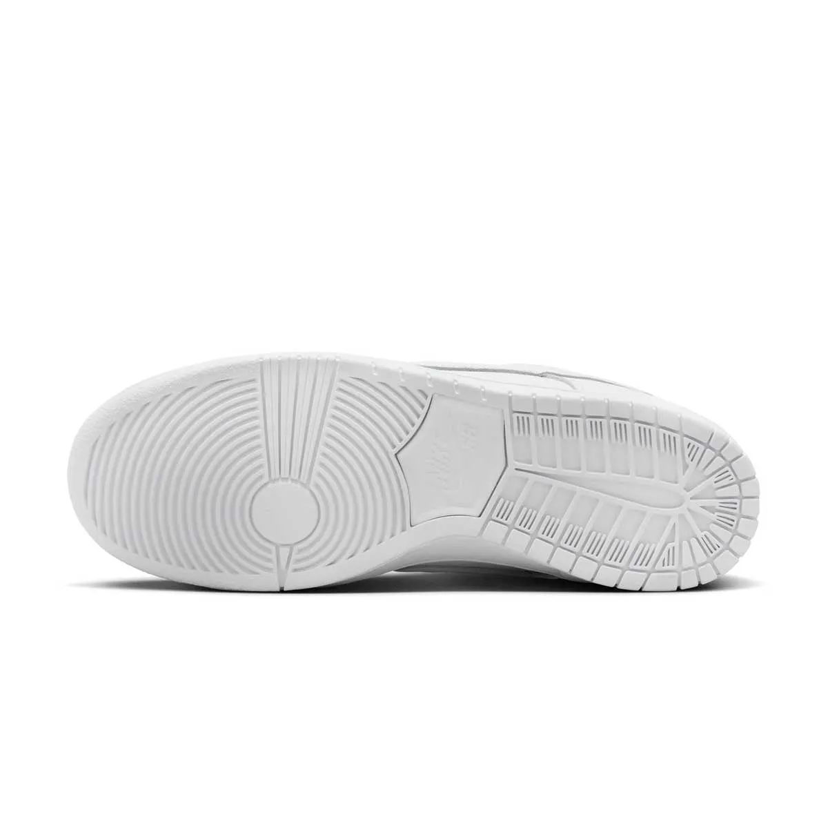 SB Dunk Low Pro 'White' casual dressers Superior support